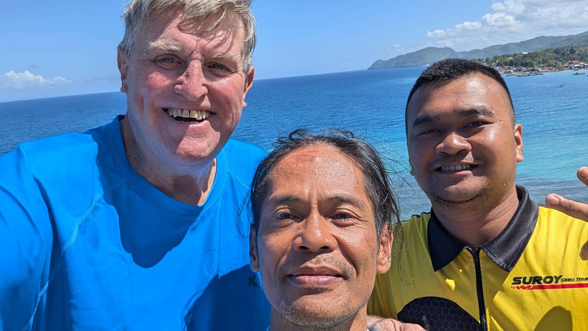 Moalboal: Pescador Island Snorkeling and Sardine Run