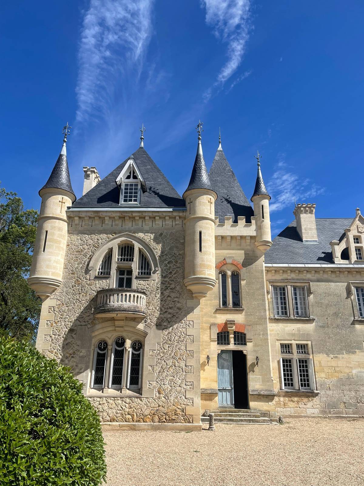 Bordeaux: Médoc and Saint-Émilion, 3 Châteaux with Lunch