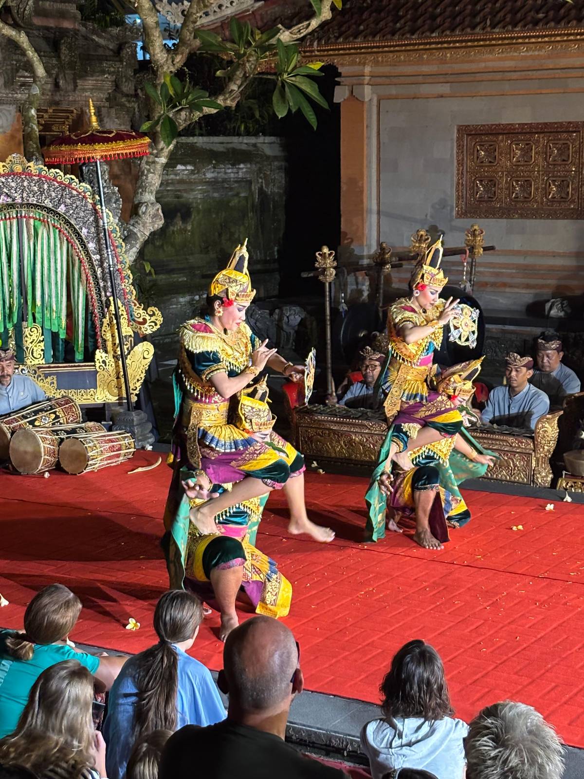 Bali: Ubud Palace Legong Dance Show Entry Ticket