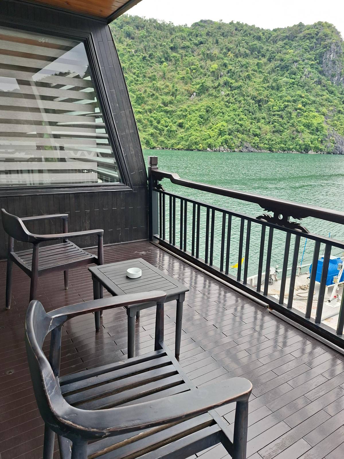 2-Day Ha Long and Lan Ha Bay Cruise with Balcony