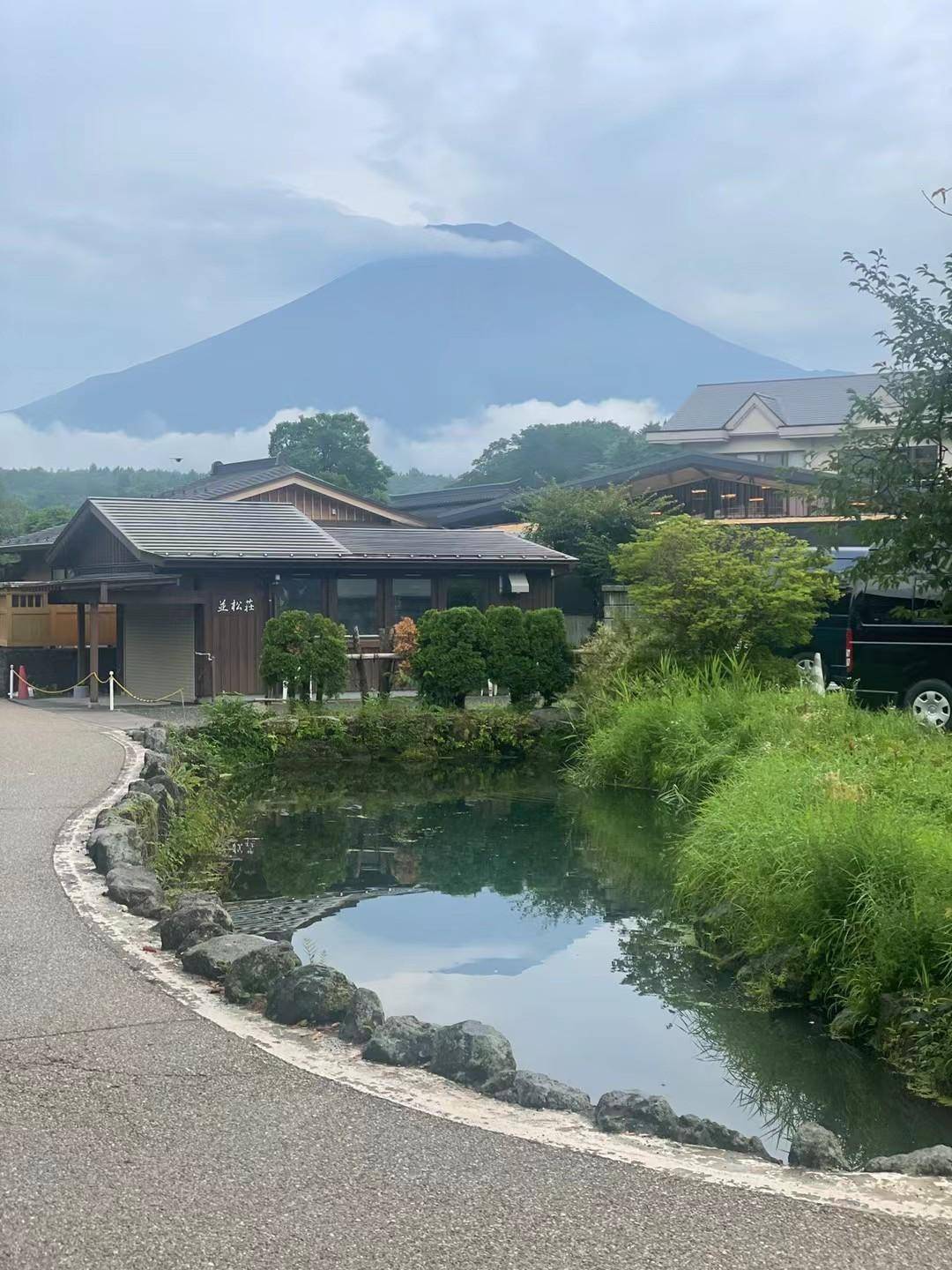 Mount Fuji day tour from Tokyo with Hakone and Oshino Hakkai