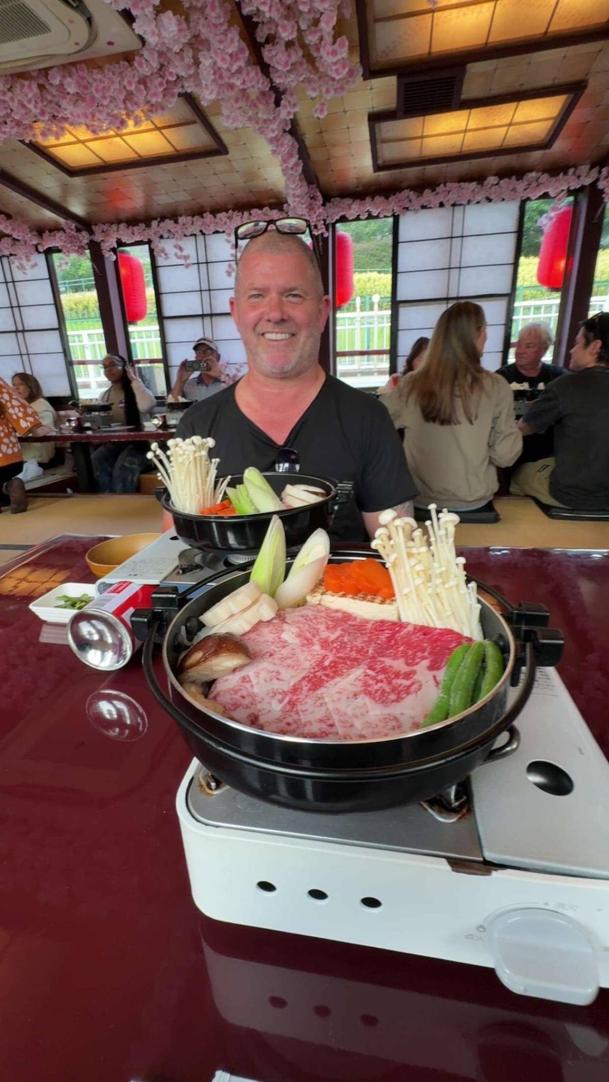 Tokyo Night Tour: Dinner Cruise, Tokyo Tower, Shibuya and Shinjuku