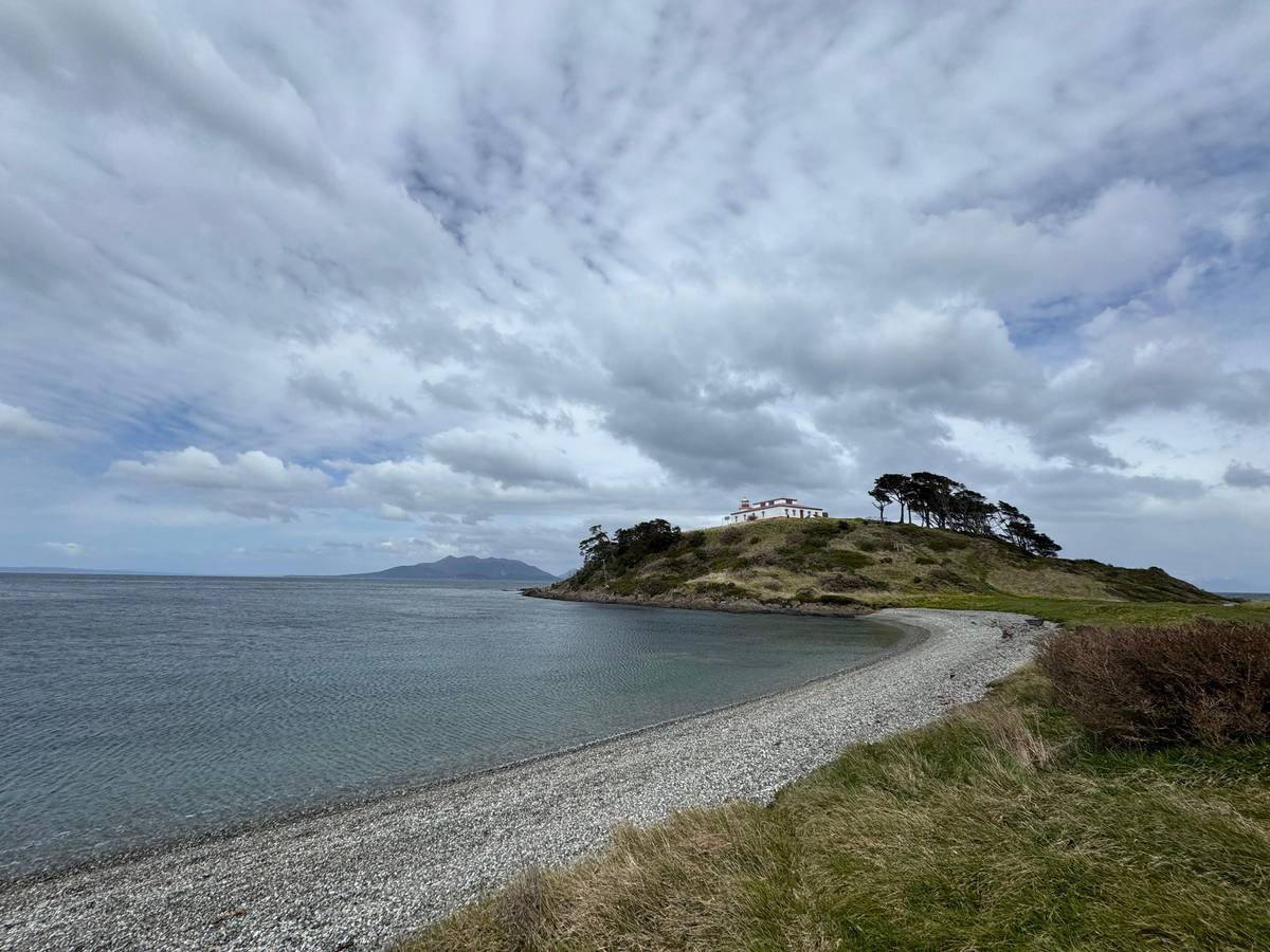 San Isidro lighthouse trek to the end of the continent