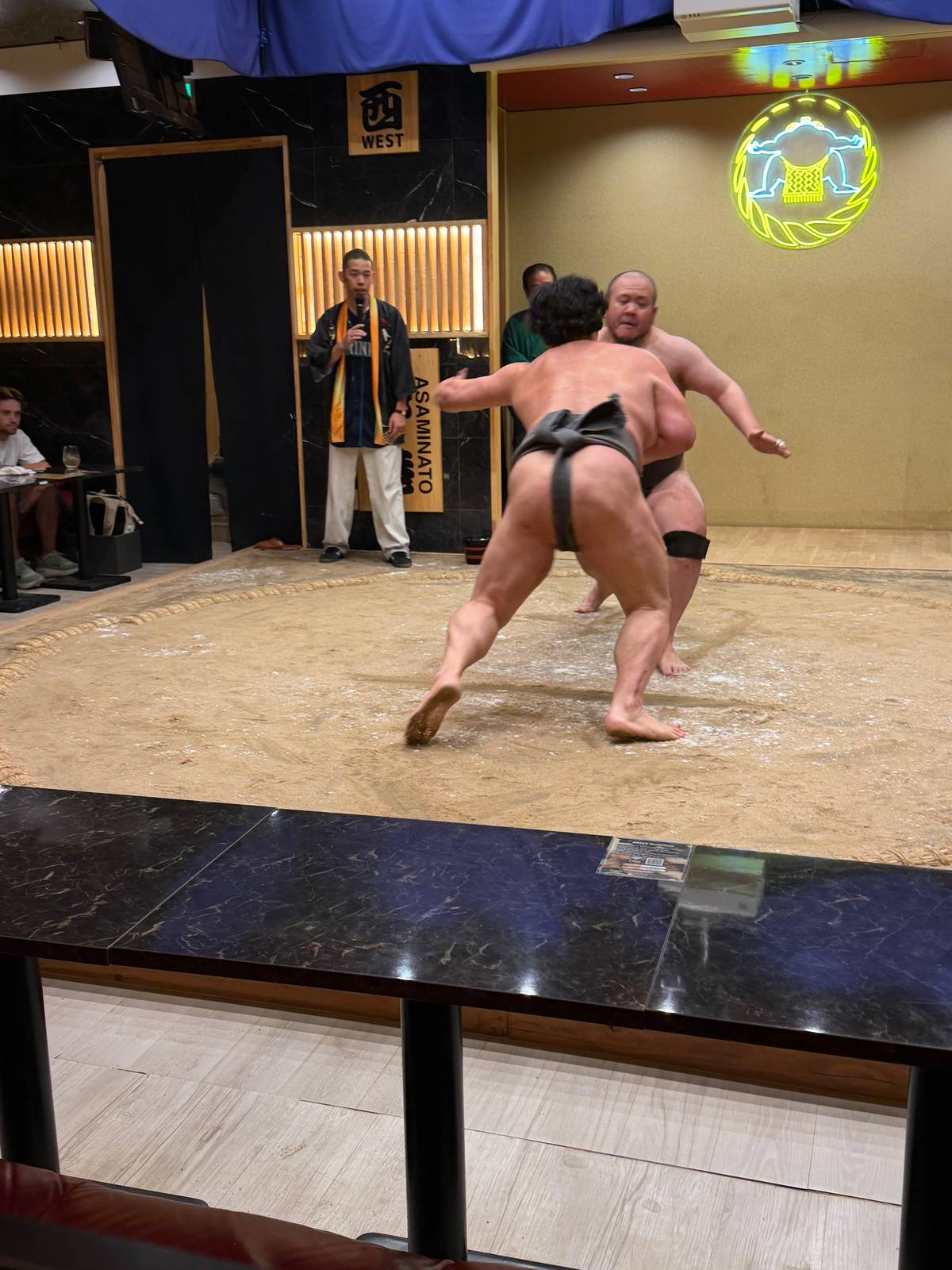Tokyo: Sumo Entertainment Show with Chicken Hot Pot and Geisha