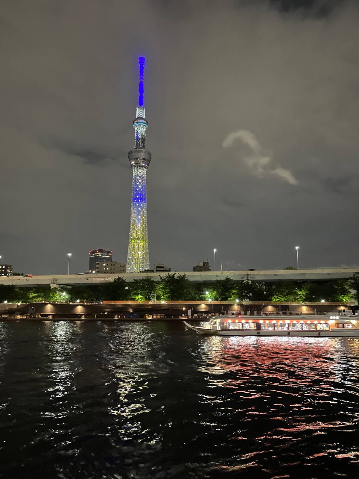 Sumida River yakatabune dinner cruise