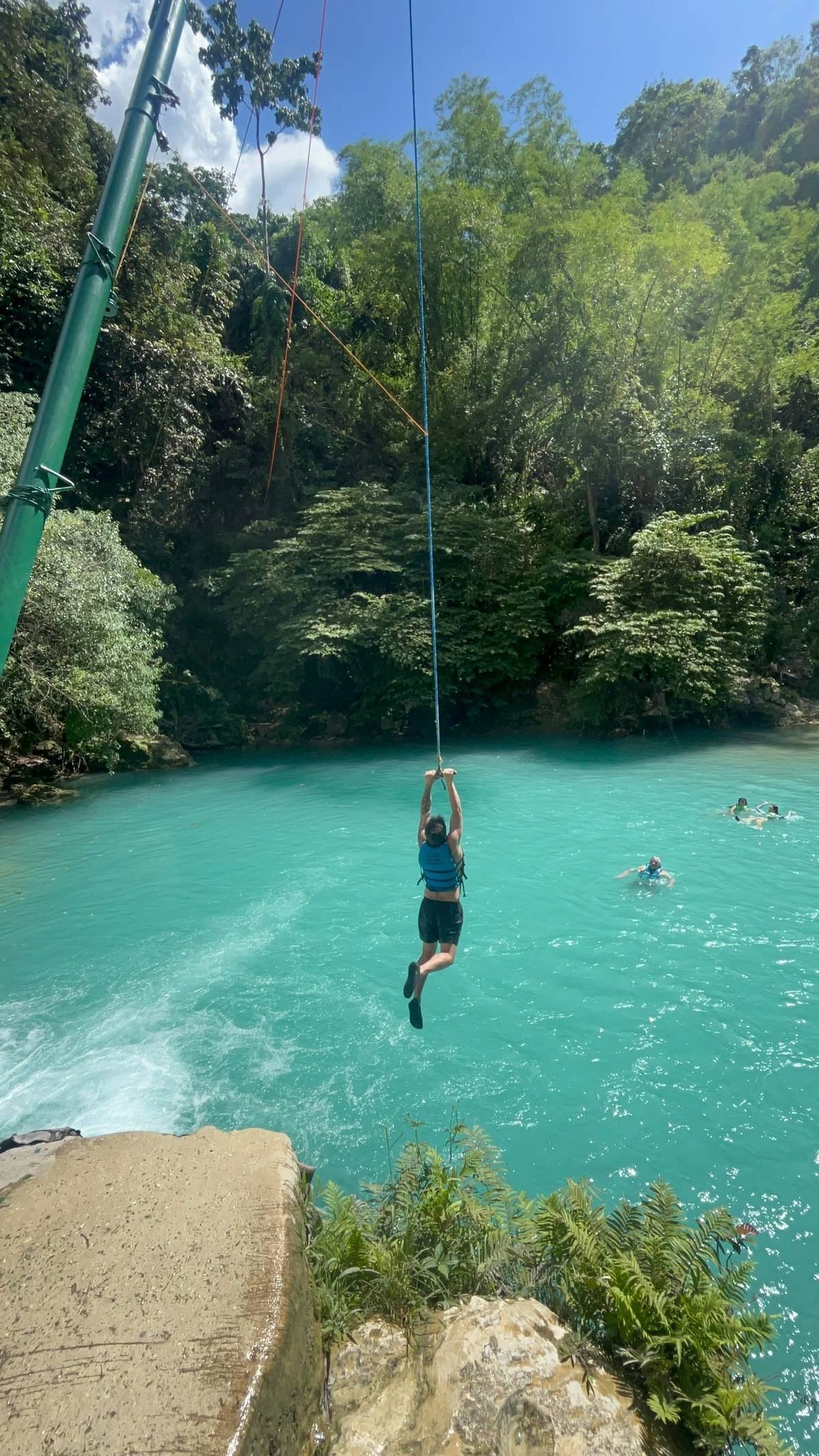 Cebu Moalboal: Kawasan Canyoneering Adventure with Lunch