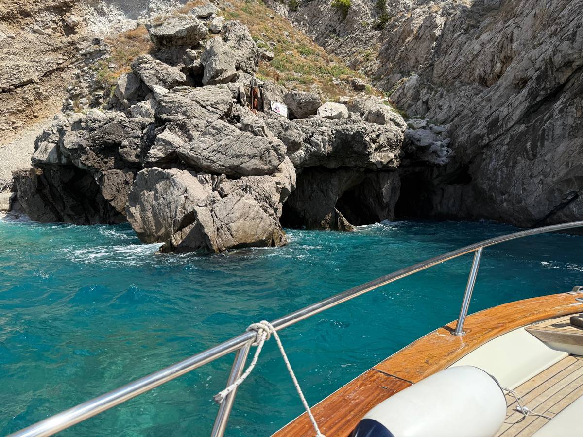 Capri: Half-Day Private Customizable Cruise with Snorkeling