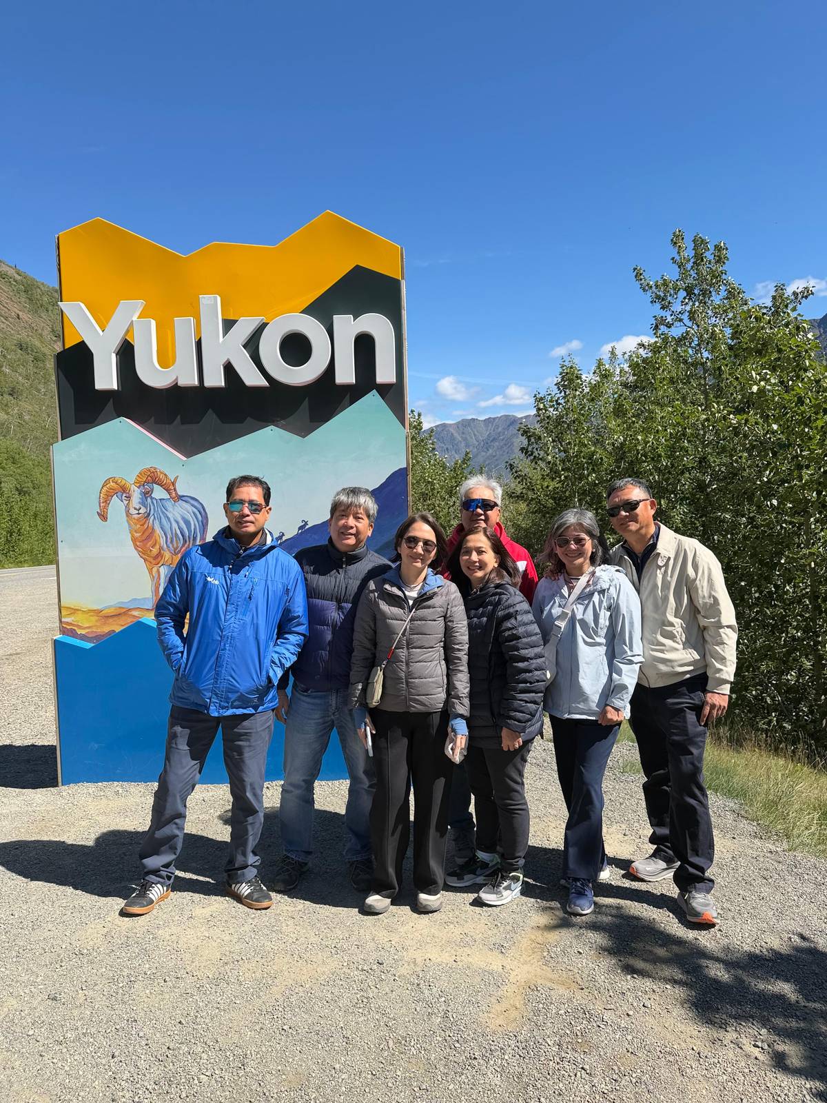 From Skagway: Yukon Day Trip with a Barbecue Lunch