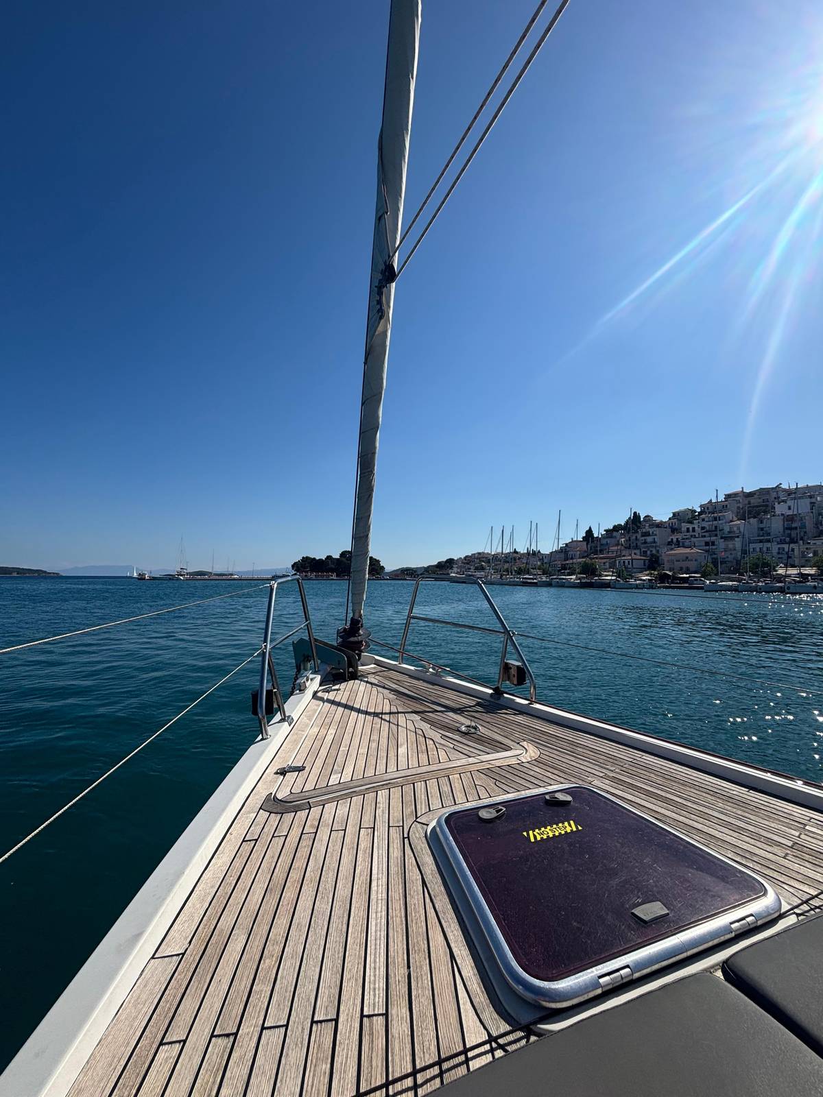 Skiathos: Full-Day Sailing Cruise with Lunch