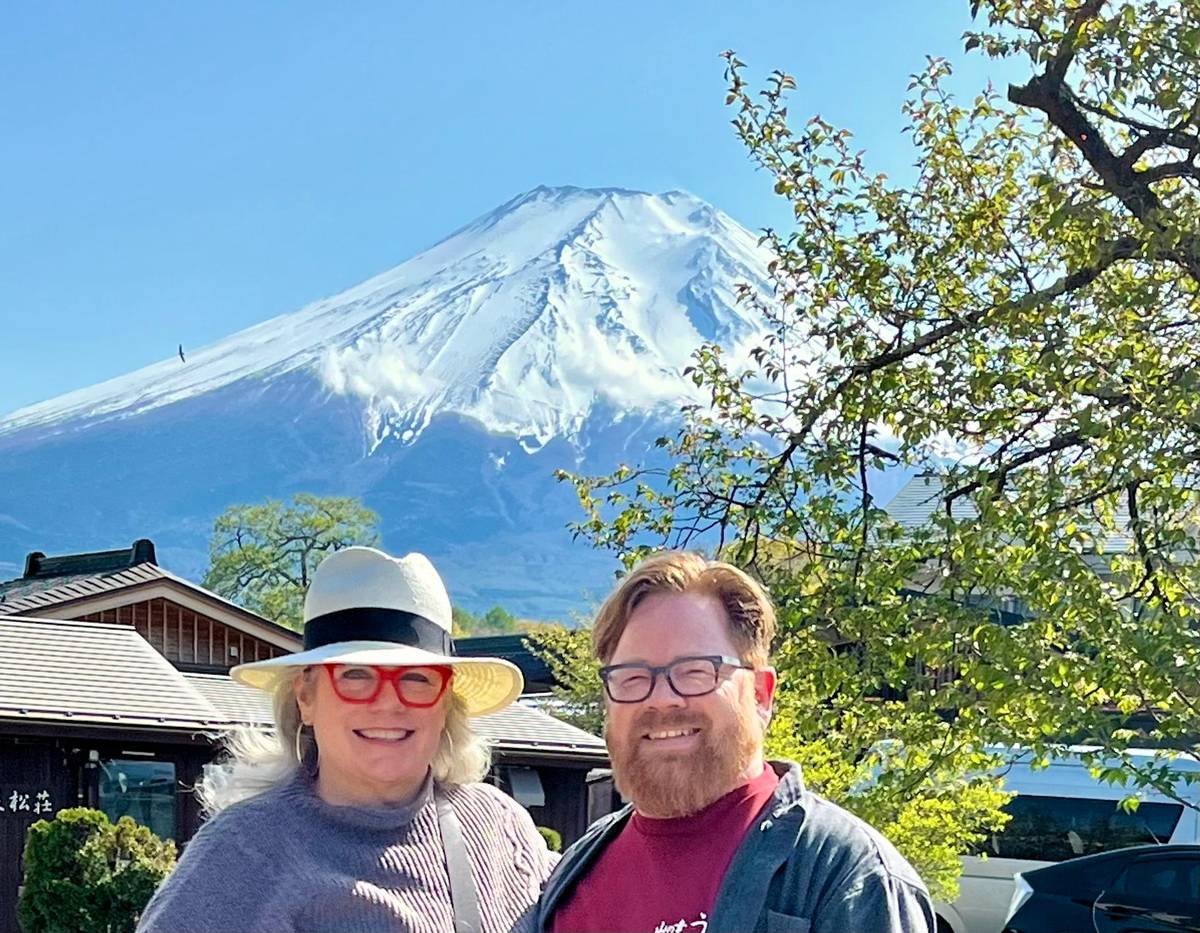 From Tokyo: Mt Fuji Private Day Tour by Licensed Premium Van