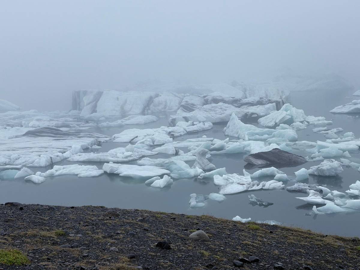 Iceland 3-Day Tour Golden Circle, Glacier Lagoon, & Ice Cave