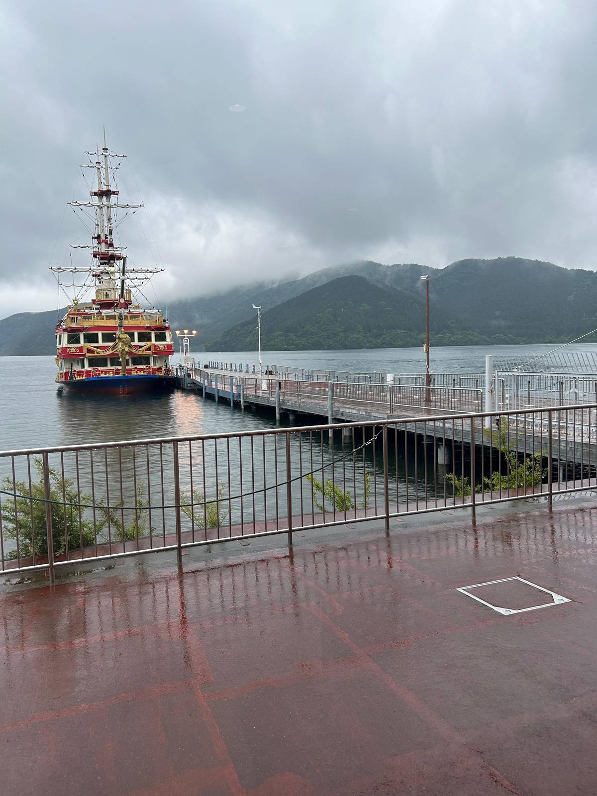 Hakone pirate ship ticket price, ports and timetable