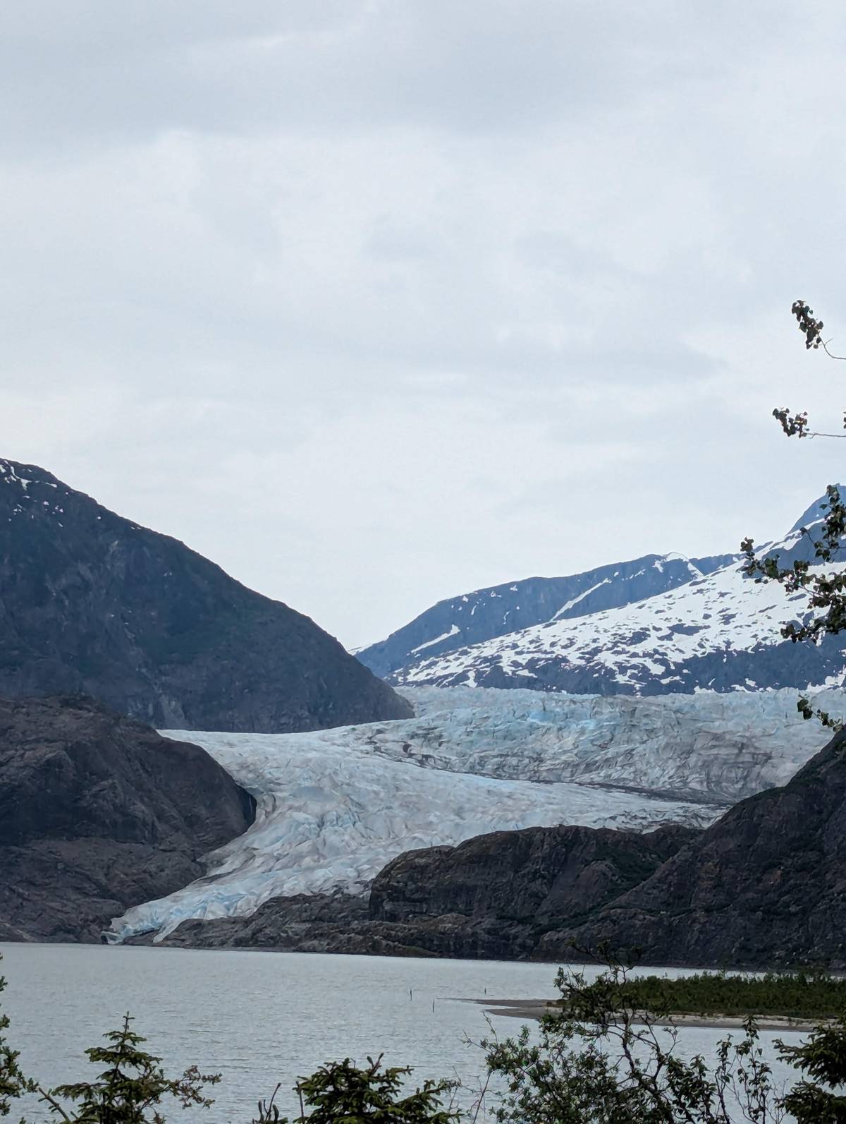 Ice and mountains above the lake