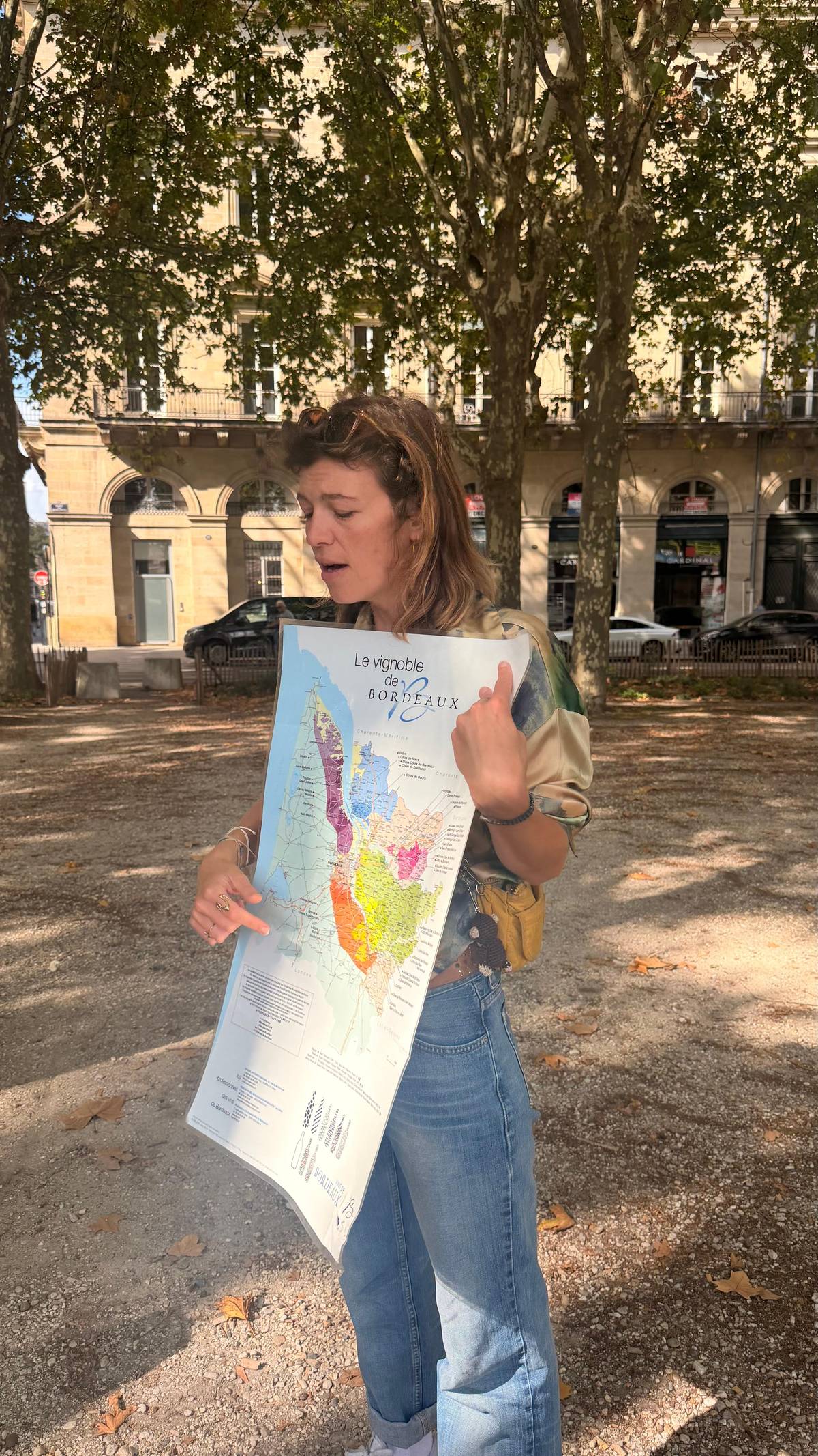A guide with a map of the wine region