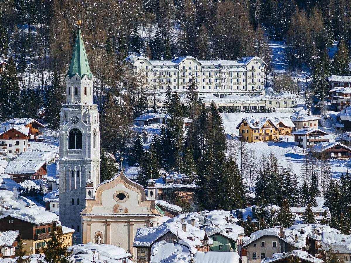 Bolzano: Best of the Dolomites in One Day, Private Tour