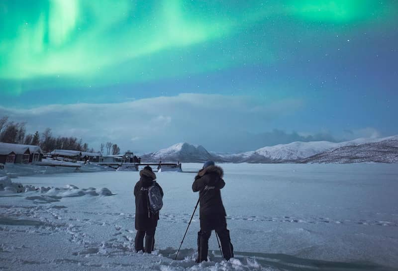 Kiruna: Abisko Northern Lights Tour with Dinner — photo 2