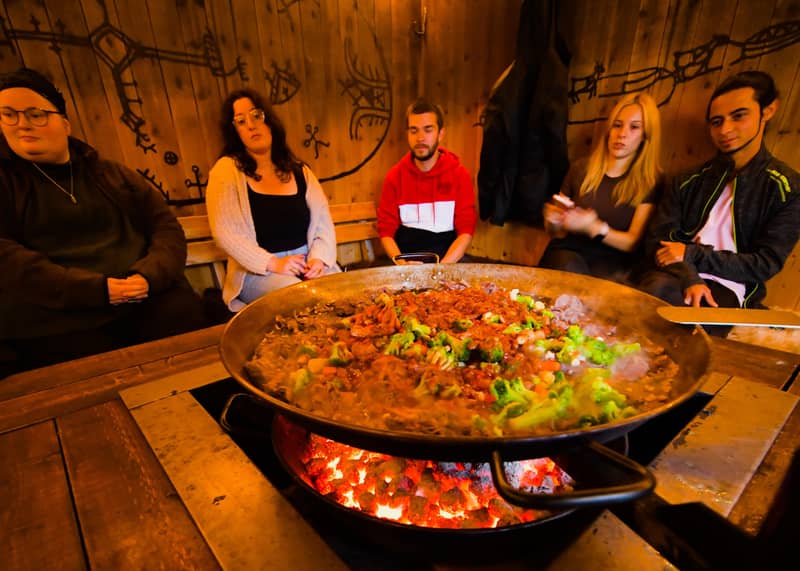 Abisko: Sami-Inspired Aurora BBQ with Aurora Chasing — photo 5