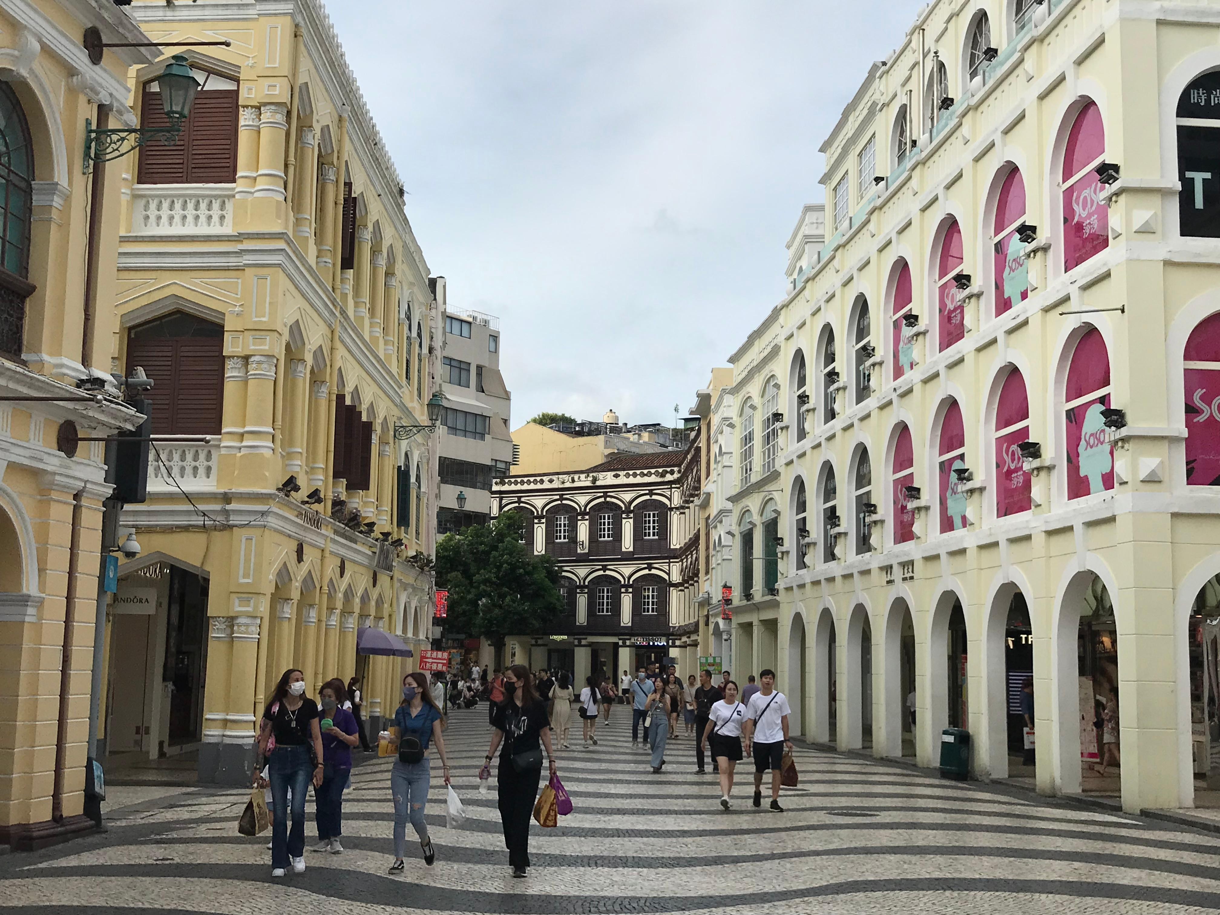 From Hong Kong: Macau Night Tour via HZMB w/Dinner, Transfer 3