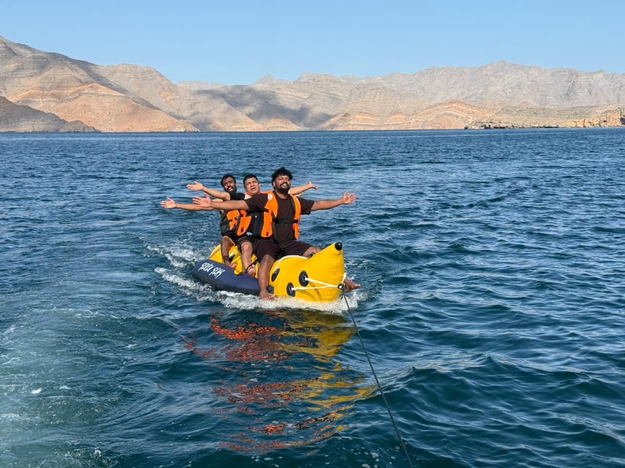 Private Khasab Fjords Dhow Cruise with Dolphins & Kayaking 2