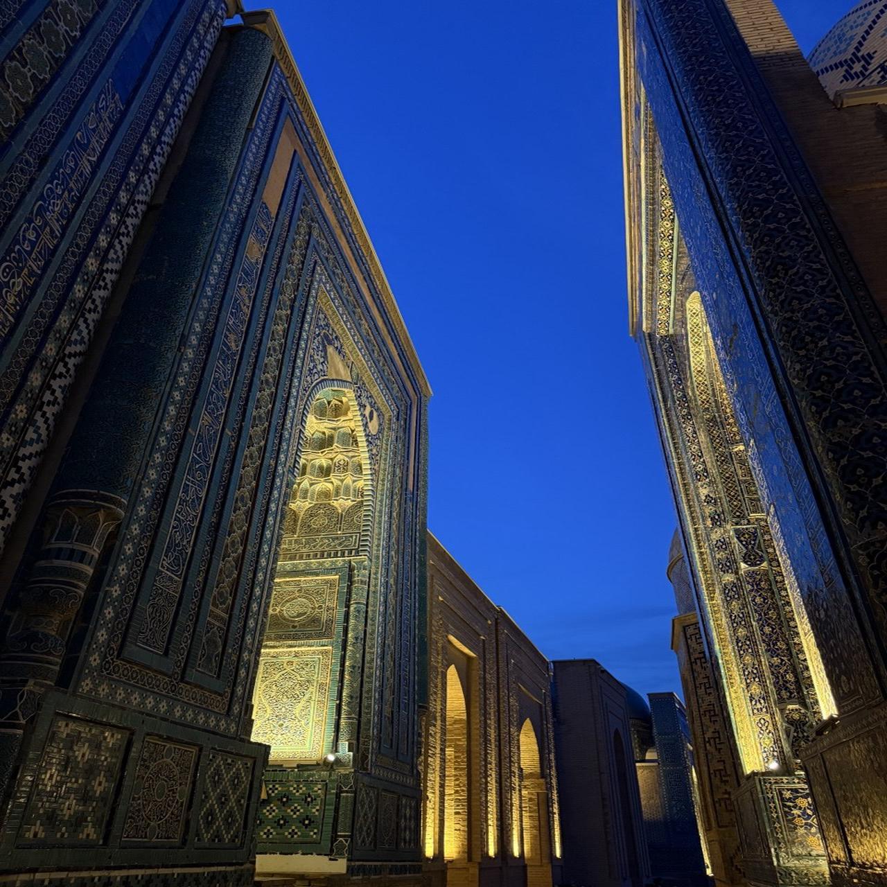 From Tashkent: Private Guided Samarkand Day Trip to Registan