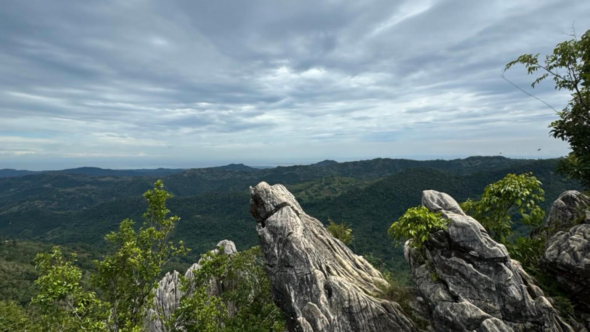 Cebu: Mount Manunggal Guided Hike 2