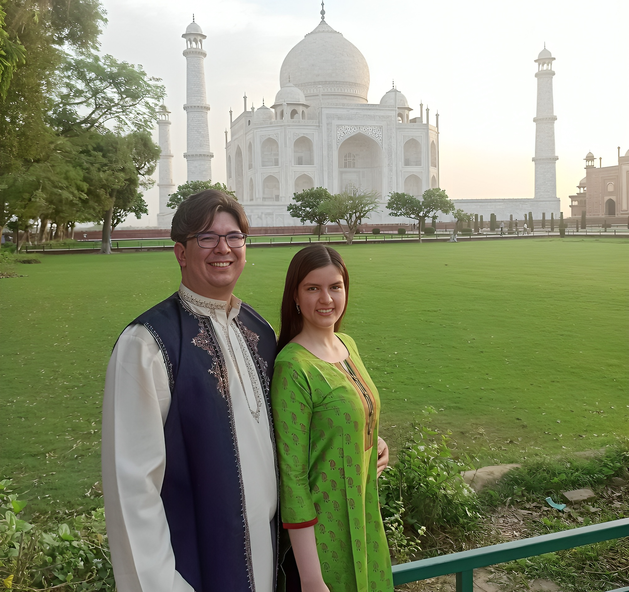 Agra: Taj Mahal, Agra Fort and Baby Taj Guided Tour By Car 3