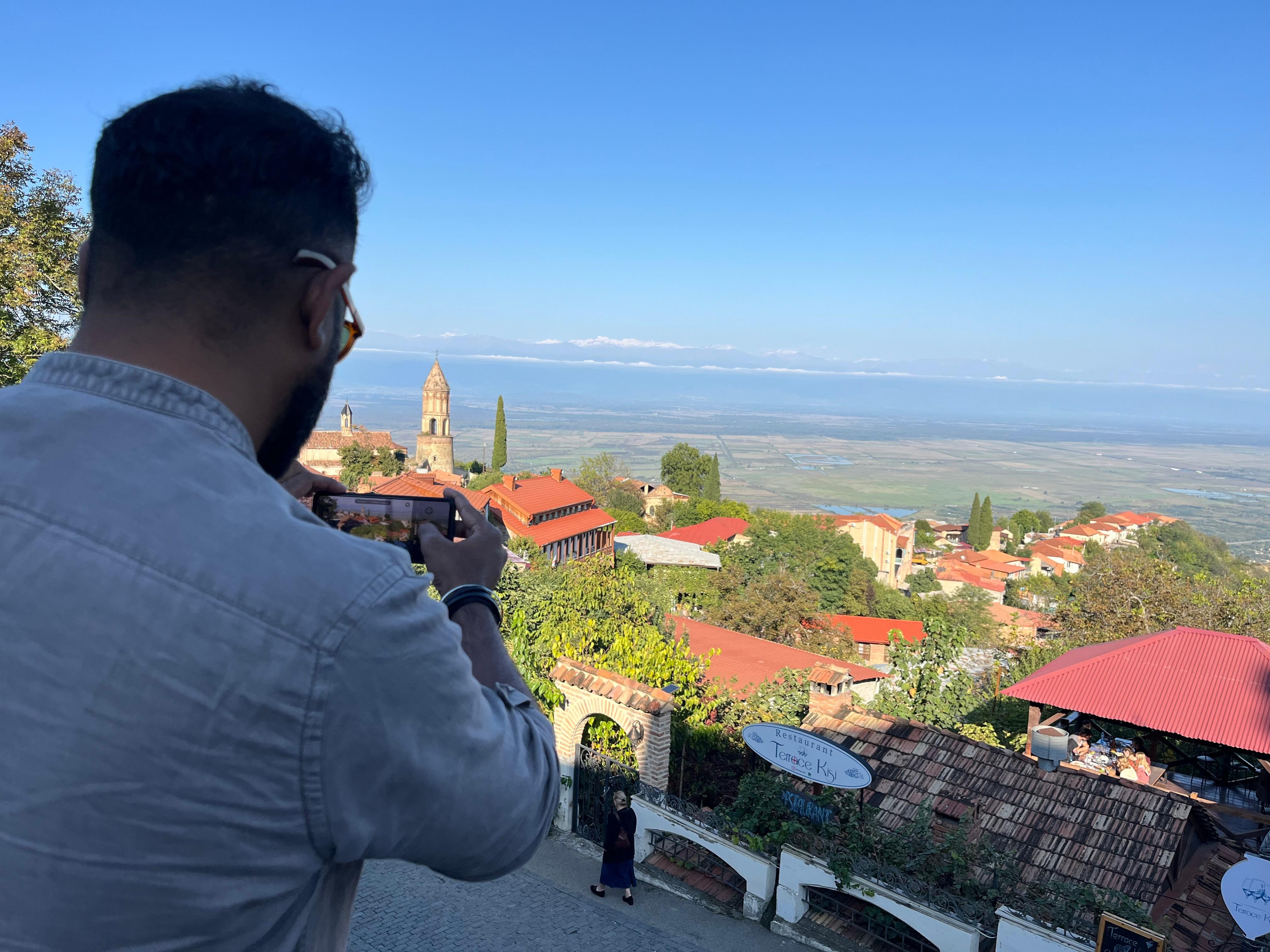 From Tbilisi: Private Sighnaghi, Bodbe Monastery & Wine Tour 2