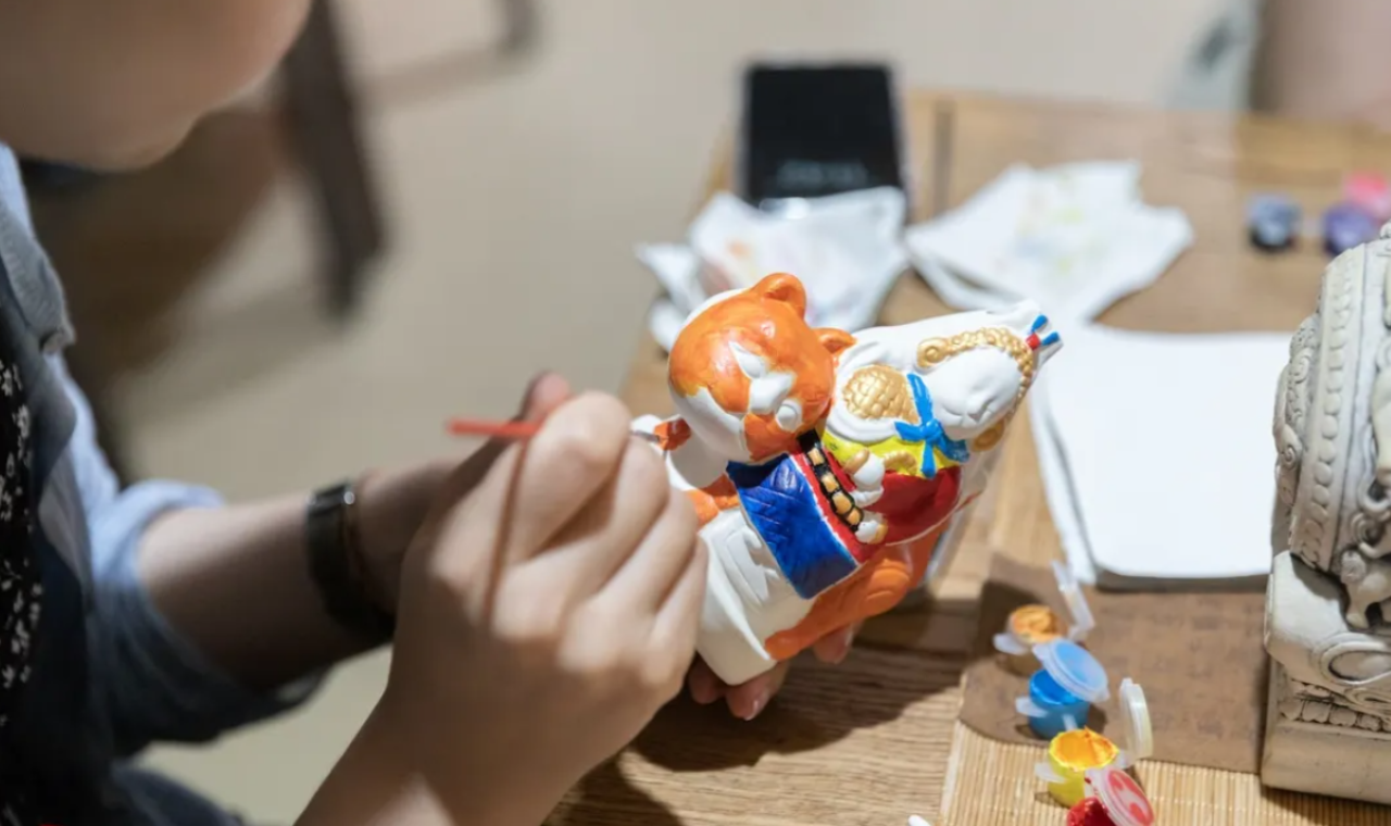 Beijing: Rabbit God Painting & Halal Fried Noodles Class