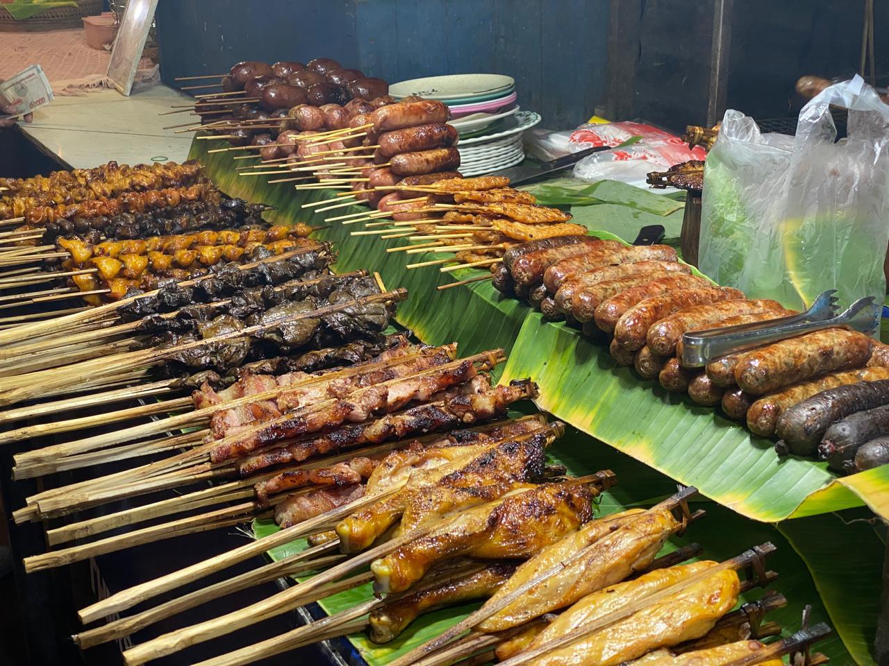 Vang Vieng Plates 12+ Tastings Food Tour — guided tour in Vang Vieng