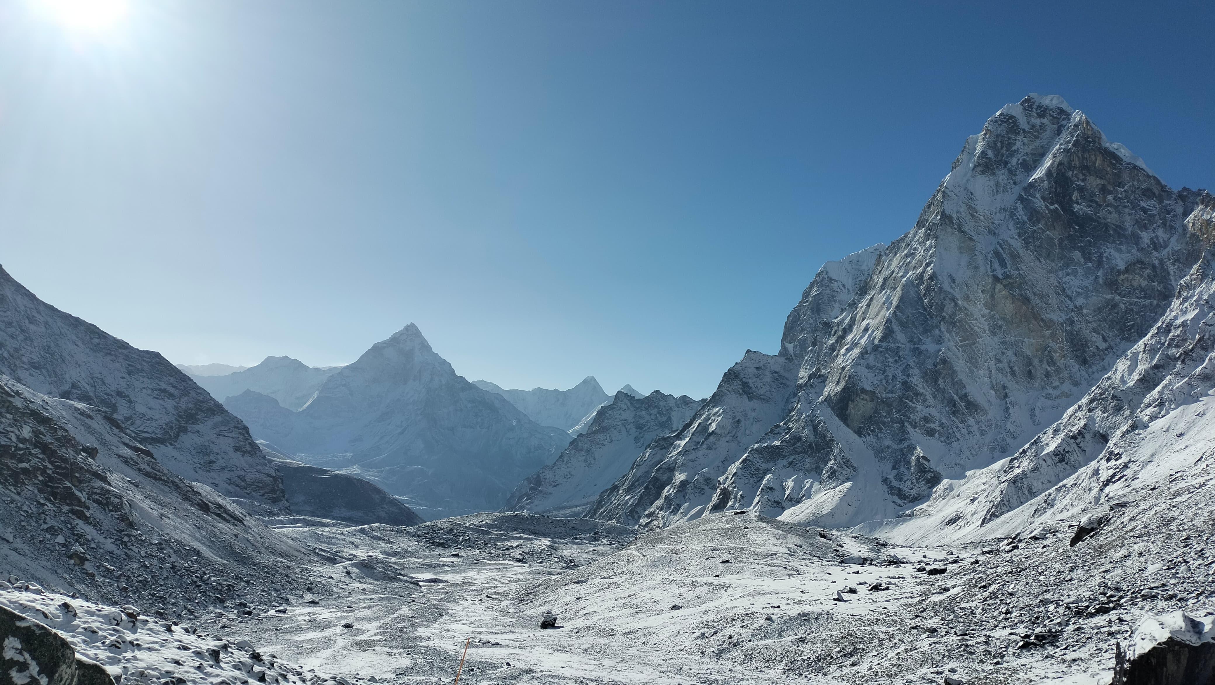 Everest Three High Passes Trek: 17-Day Guided 3 Passes Trek 2
