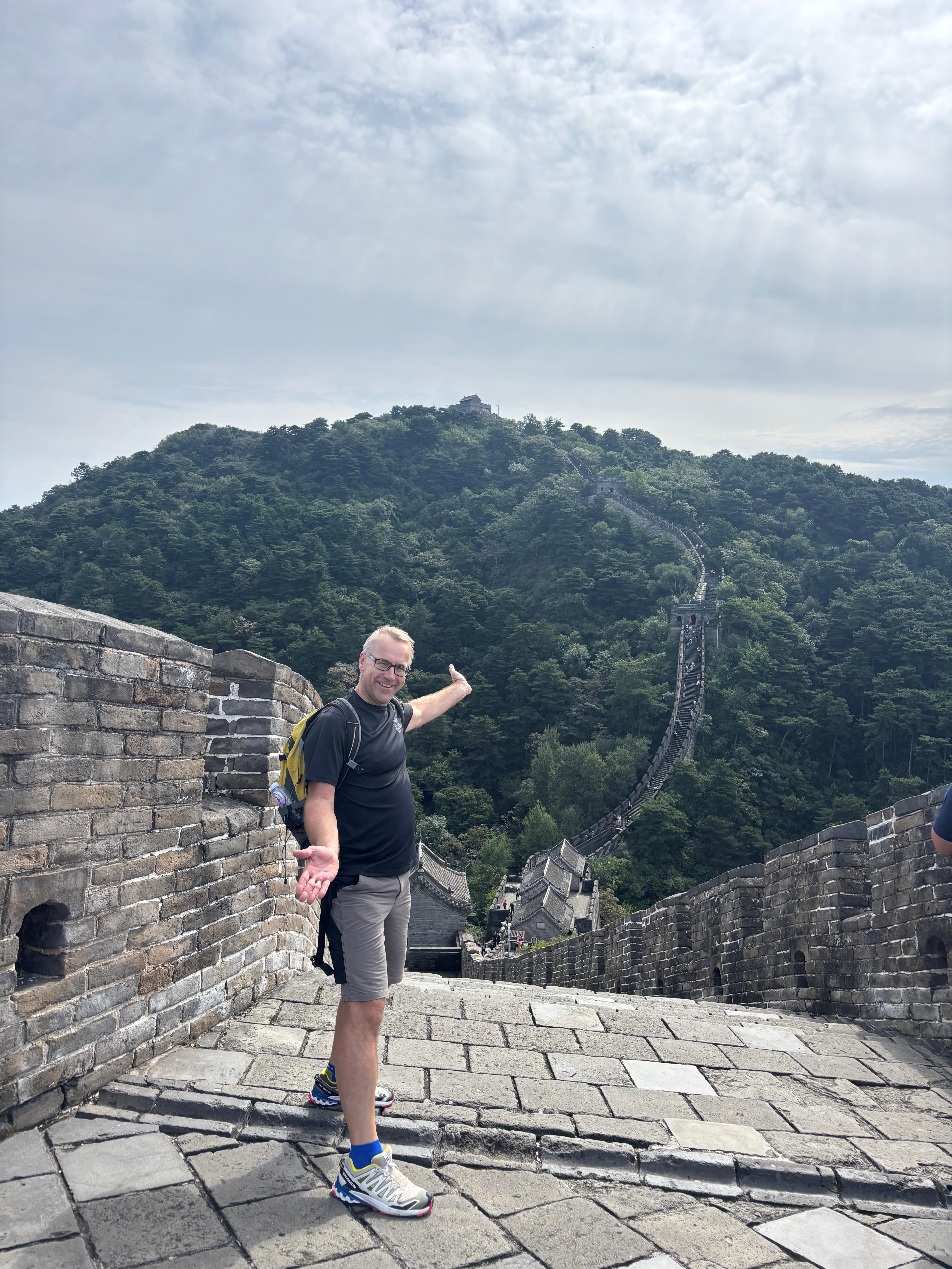 Beijing: Private Great Wall & Silk Street Shopping Tour