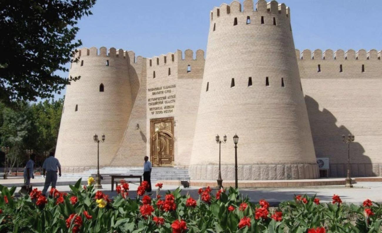 From Tashkent: Khujand Day Trip with Border Crossing 3