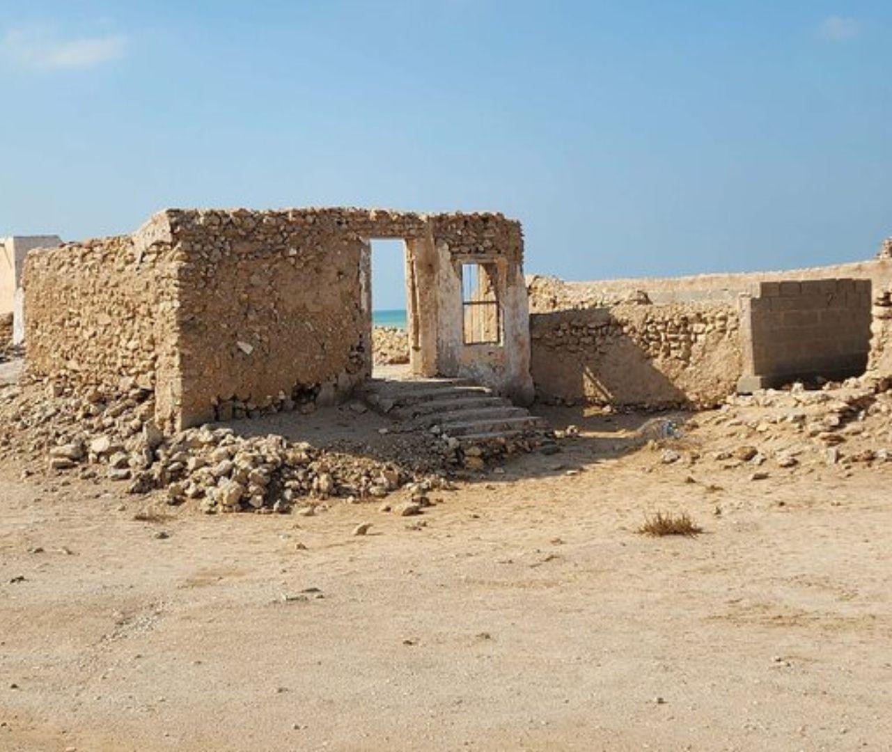 From Doha: Northern Qatar Guided Tour 2