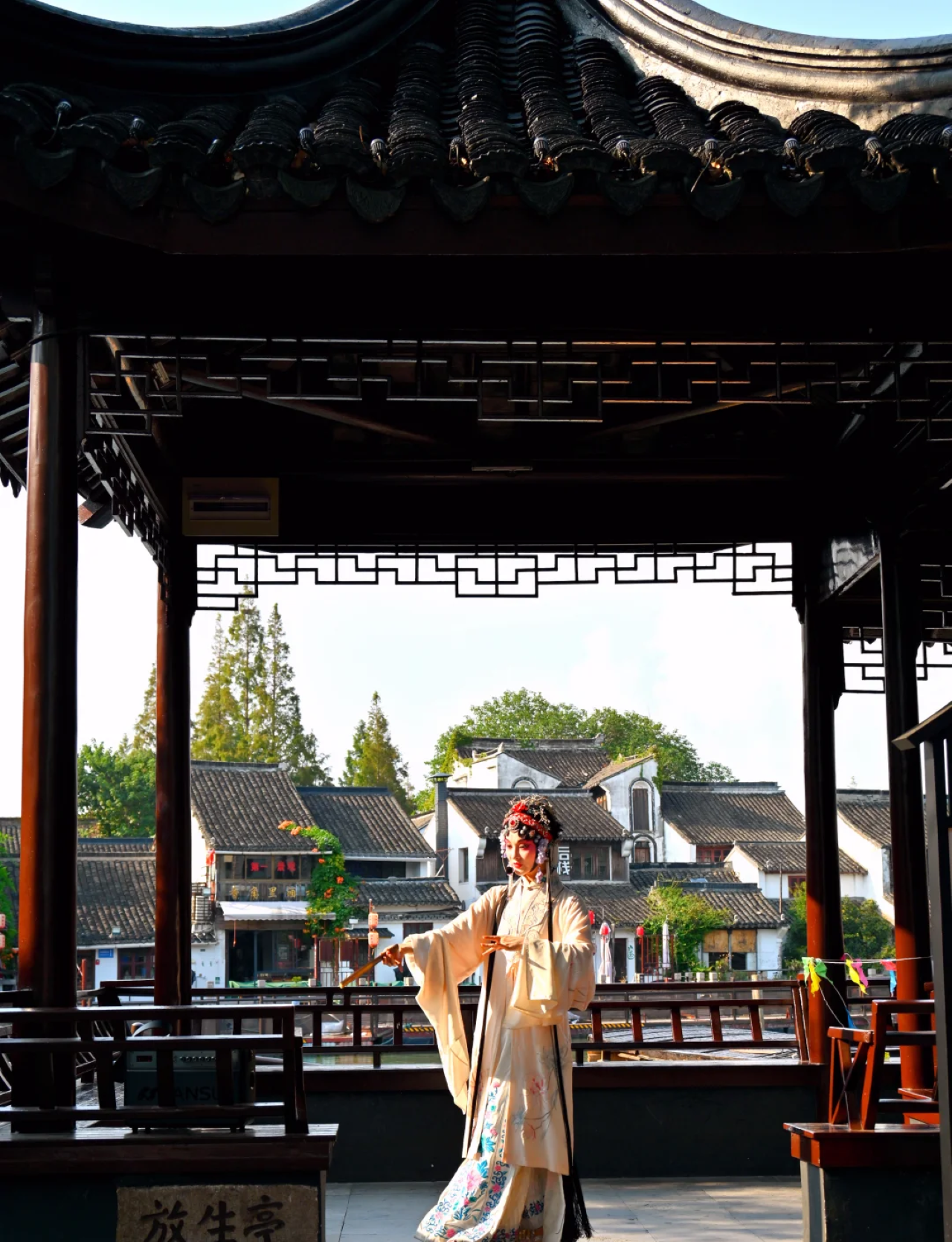 From Shanghai: Zhujiajiao Water Town Tour with Hotel Pickup 2