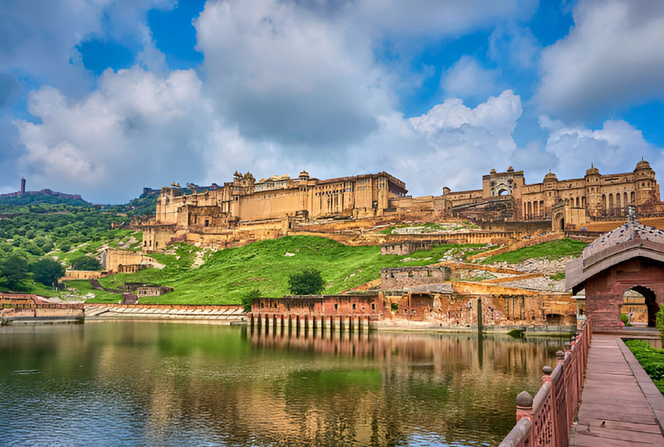 Jaipur: Amer fort, Hawa Mahal and Jal Mahal Tour 2