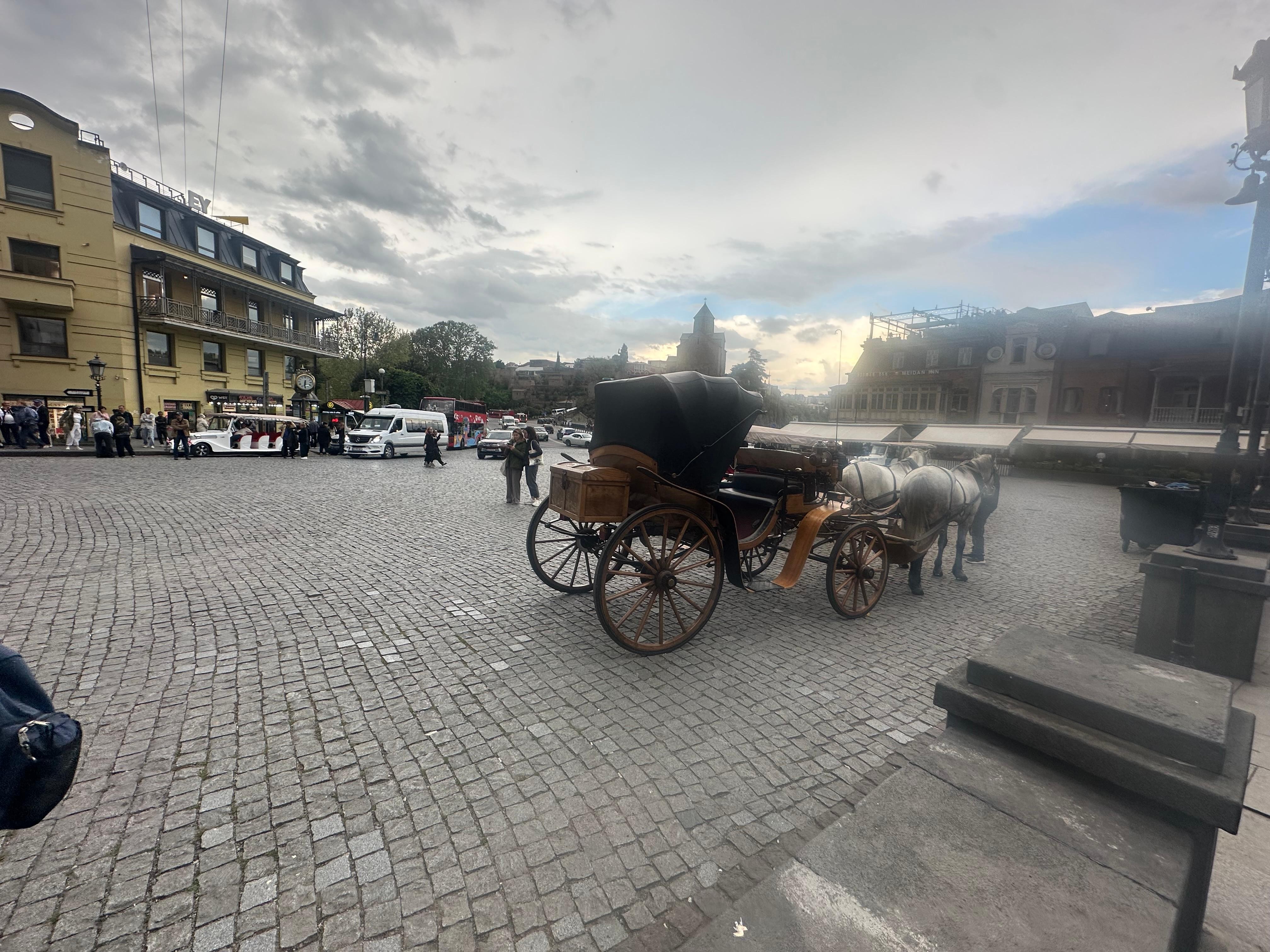 Tbilisi: Horse-Drawn Carriage Ride in Old Town 3