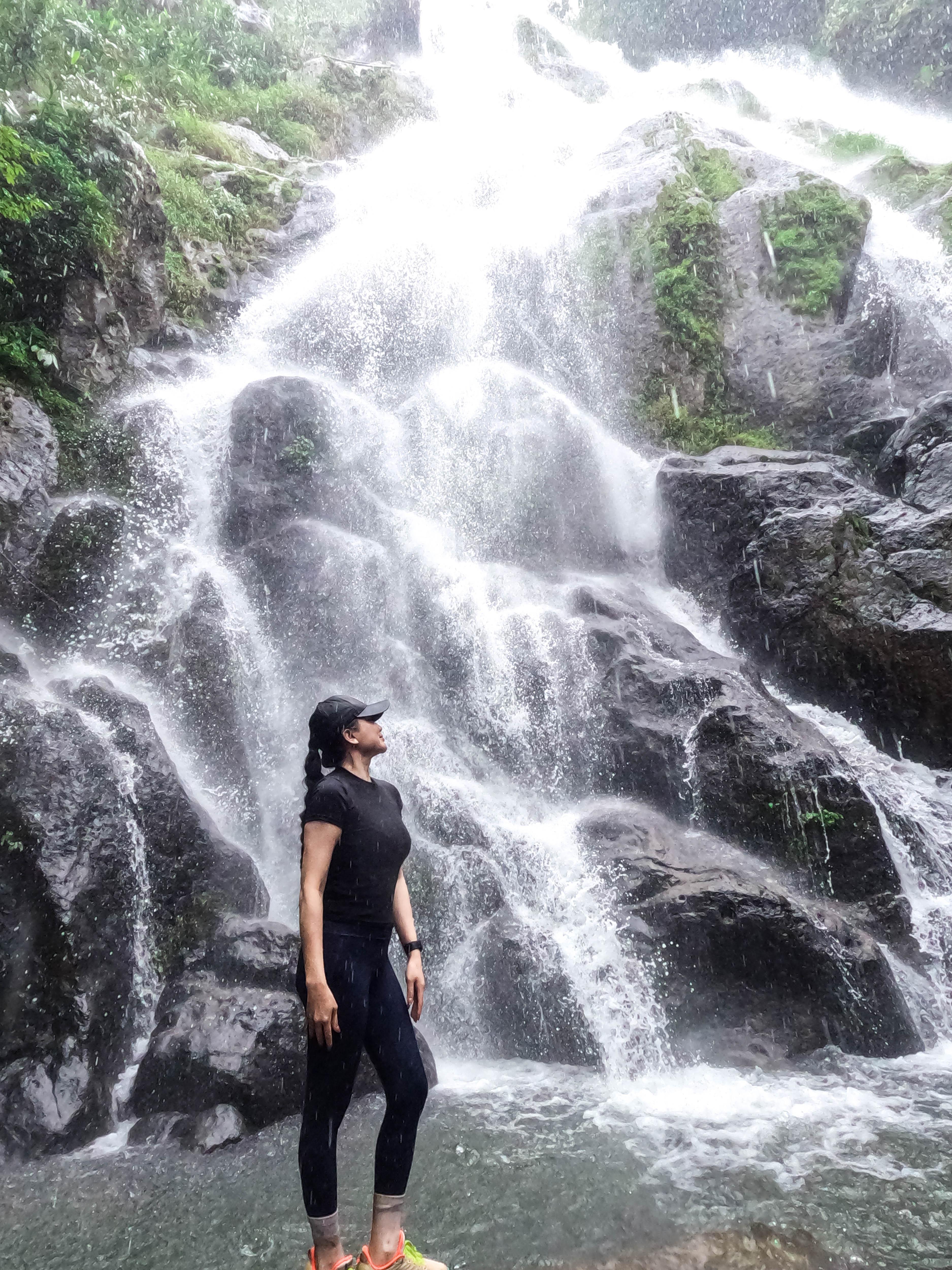 Vang Vieng: Full-Day Jungle Trek, Cave & Waterfall Tour