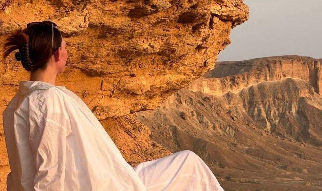 Riyadh: Private Edge of the World Sunset Tour
