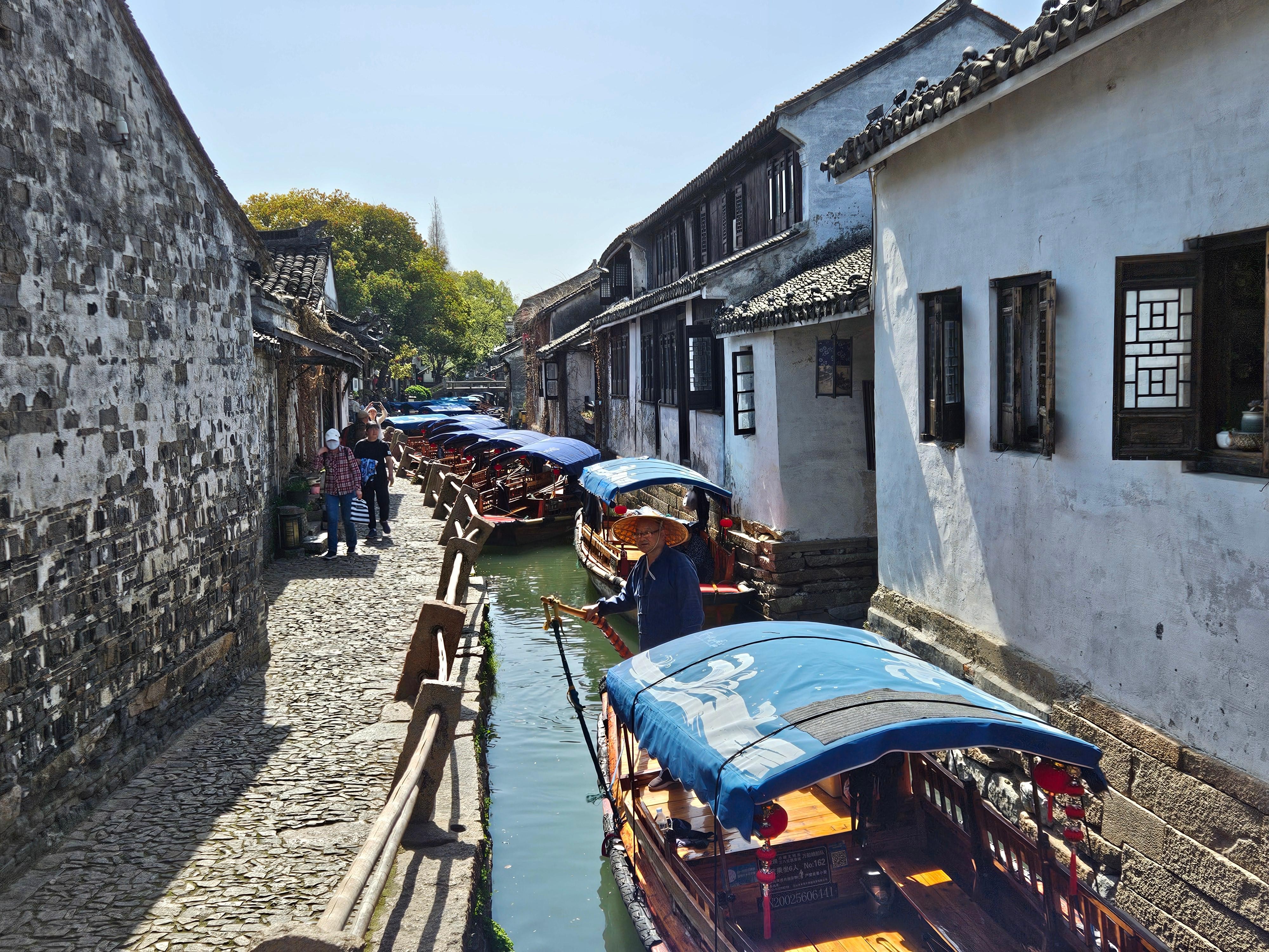 Su Zhou and Zhou Zhuang Water Village Day Tour 2