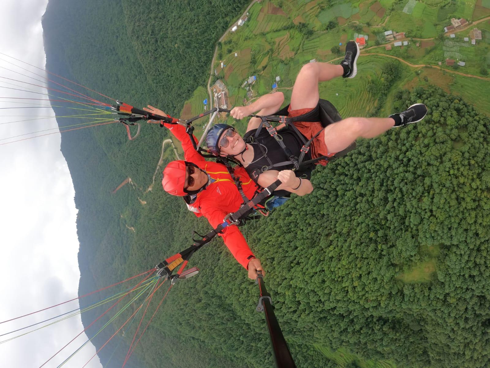 Kathmandu/Chandragiri: Himalayan Paragliding to Chitlang