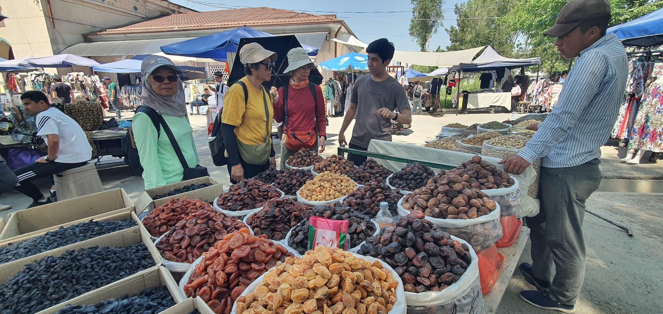 Tashkent: Full-Day Cultural Tour with Car or Walking Options 3