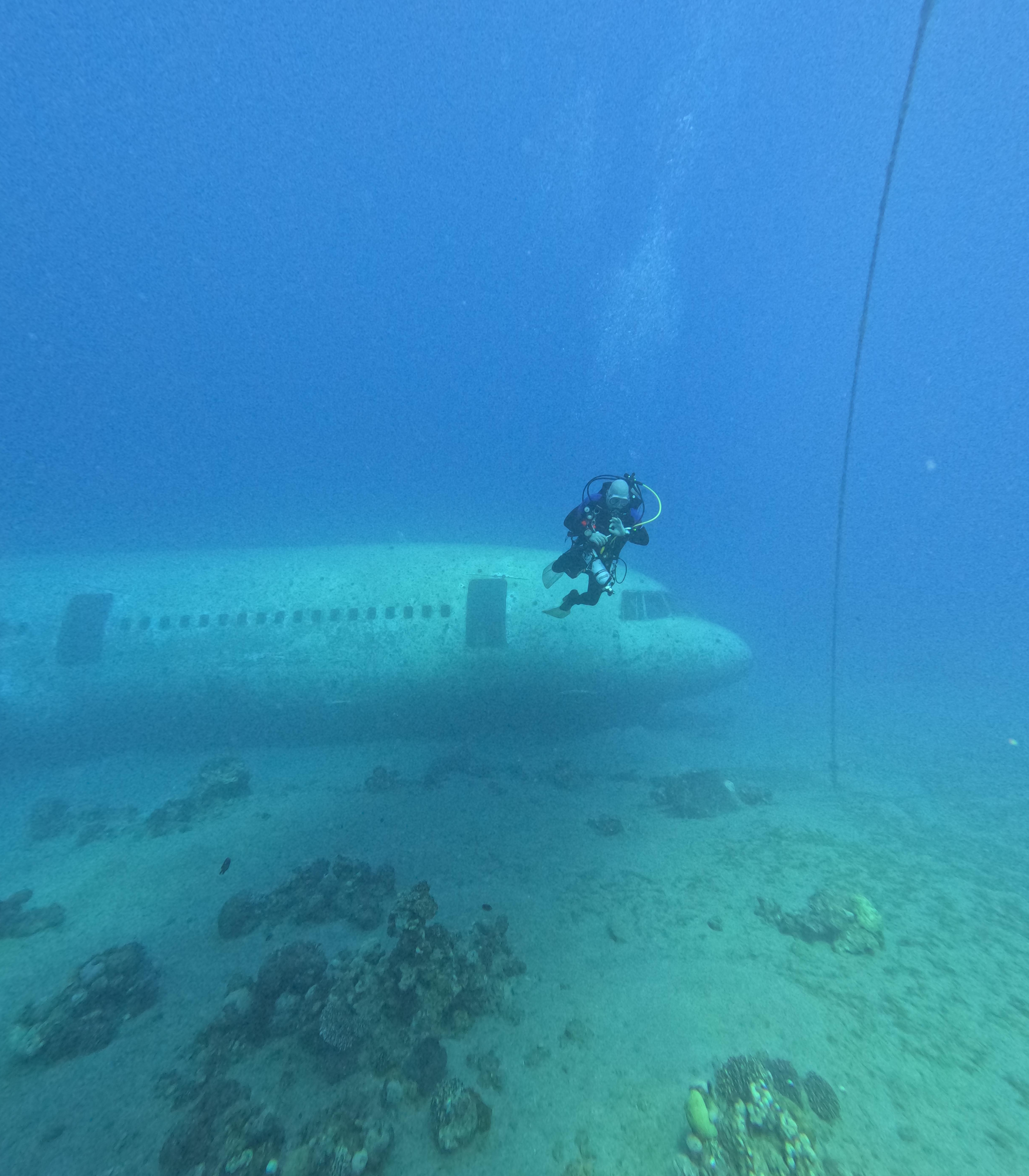 Aqaba: Guided Red Sea Boat Diving Experience with Lunch