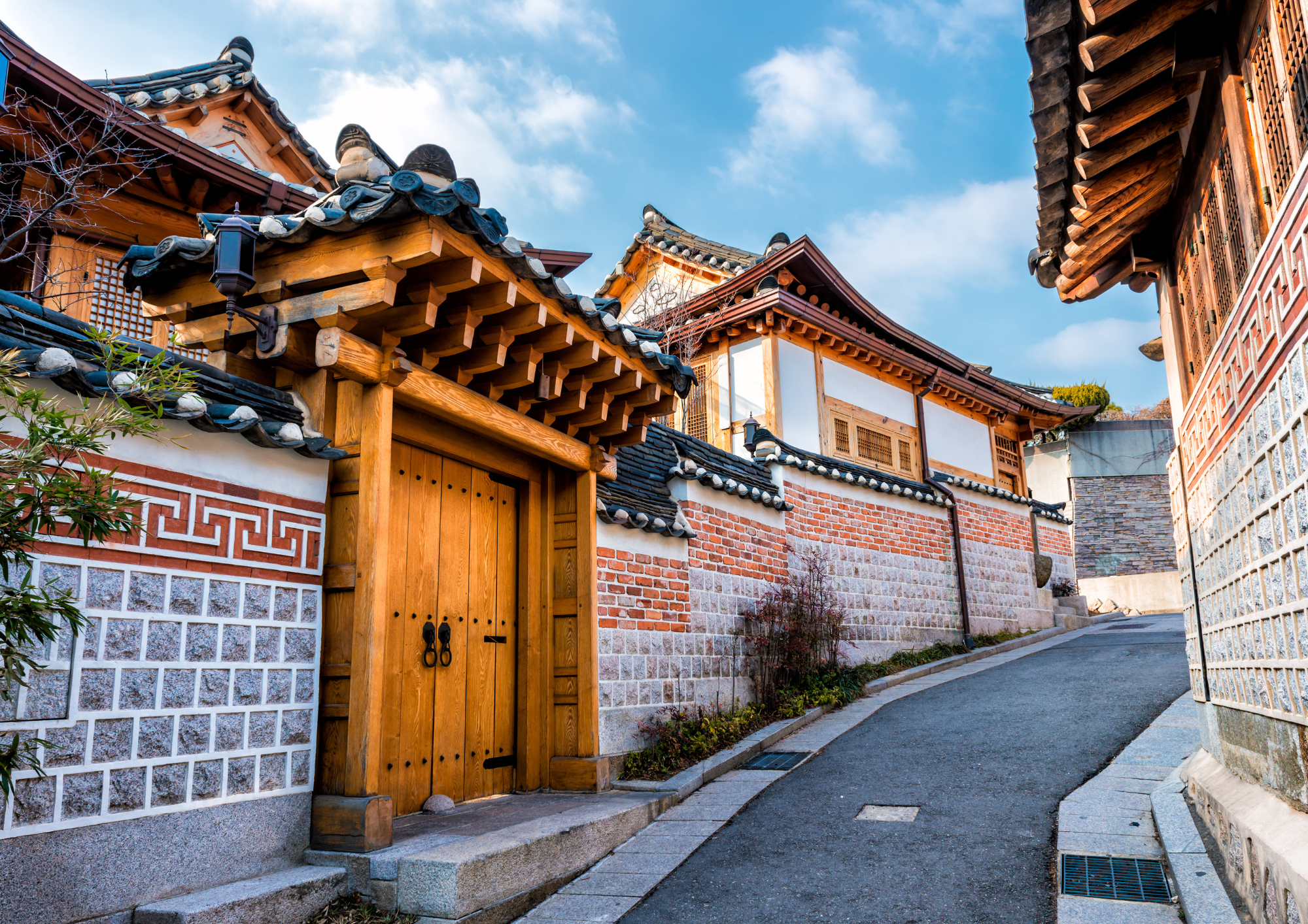 Seoul: Bukchon Village Walking Tour 2