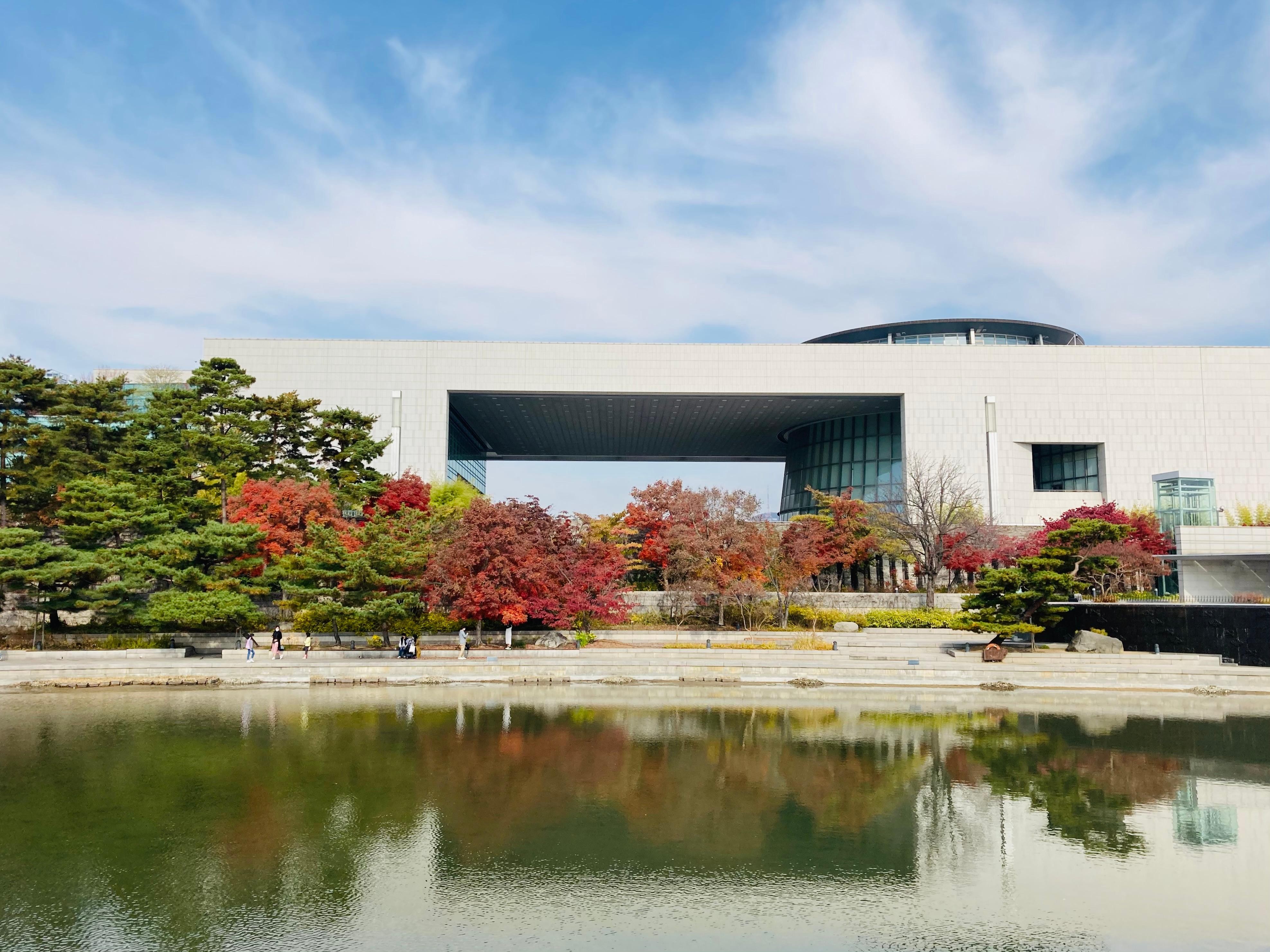 Seoul: Korean Moon Jar & Nat’l Museum of Korea Guided Tour 2