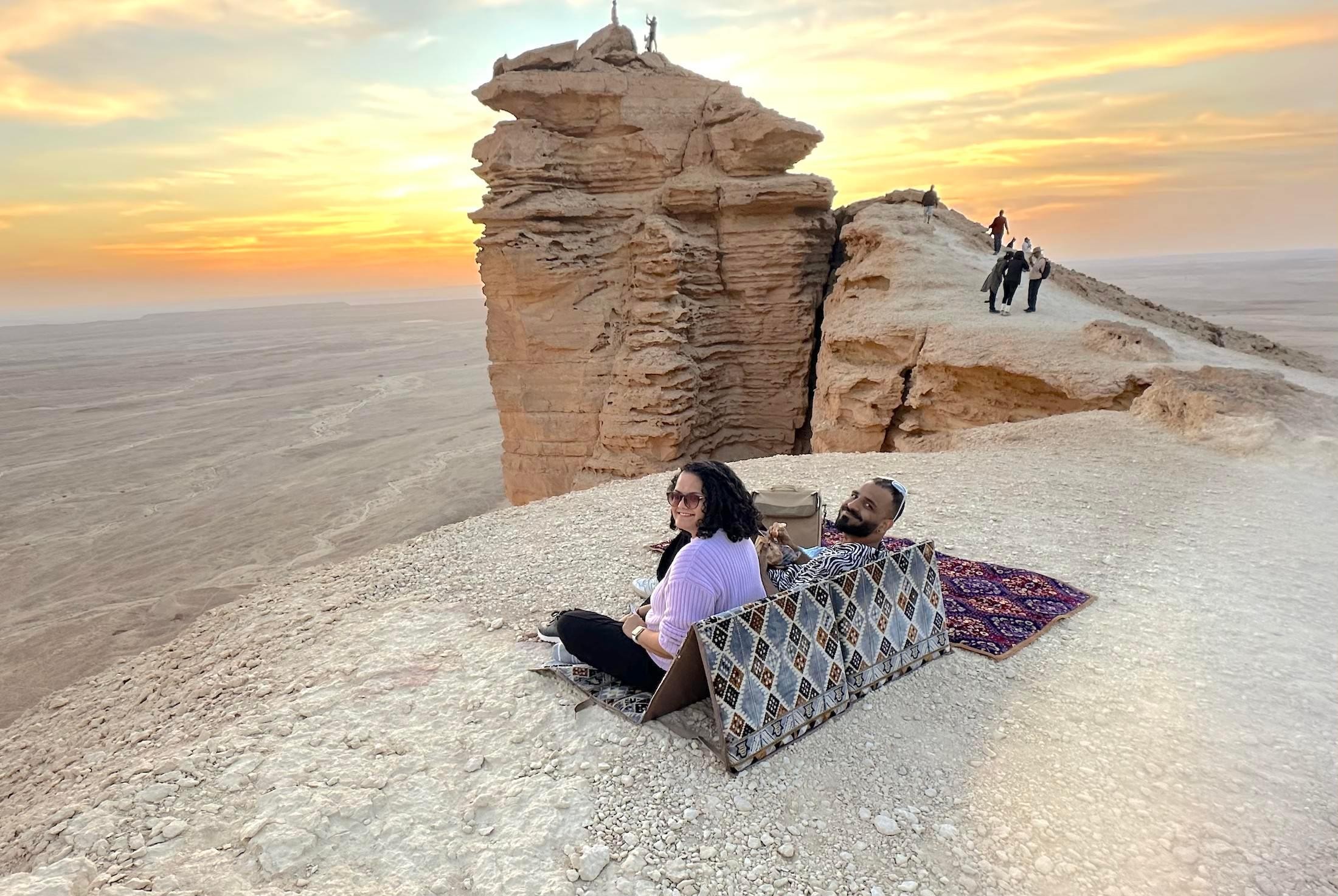 Riyadh Premier Private Edge of The World Tour Sunrise/Sunset