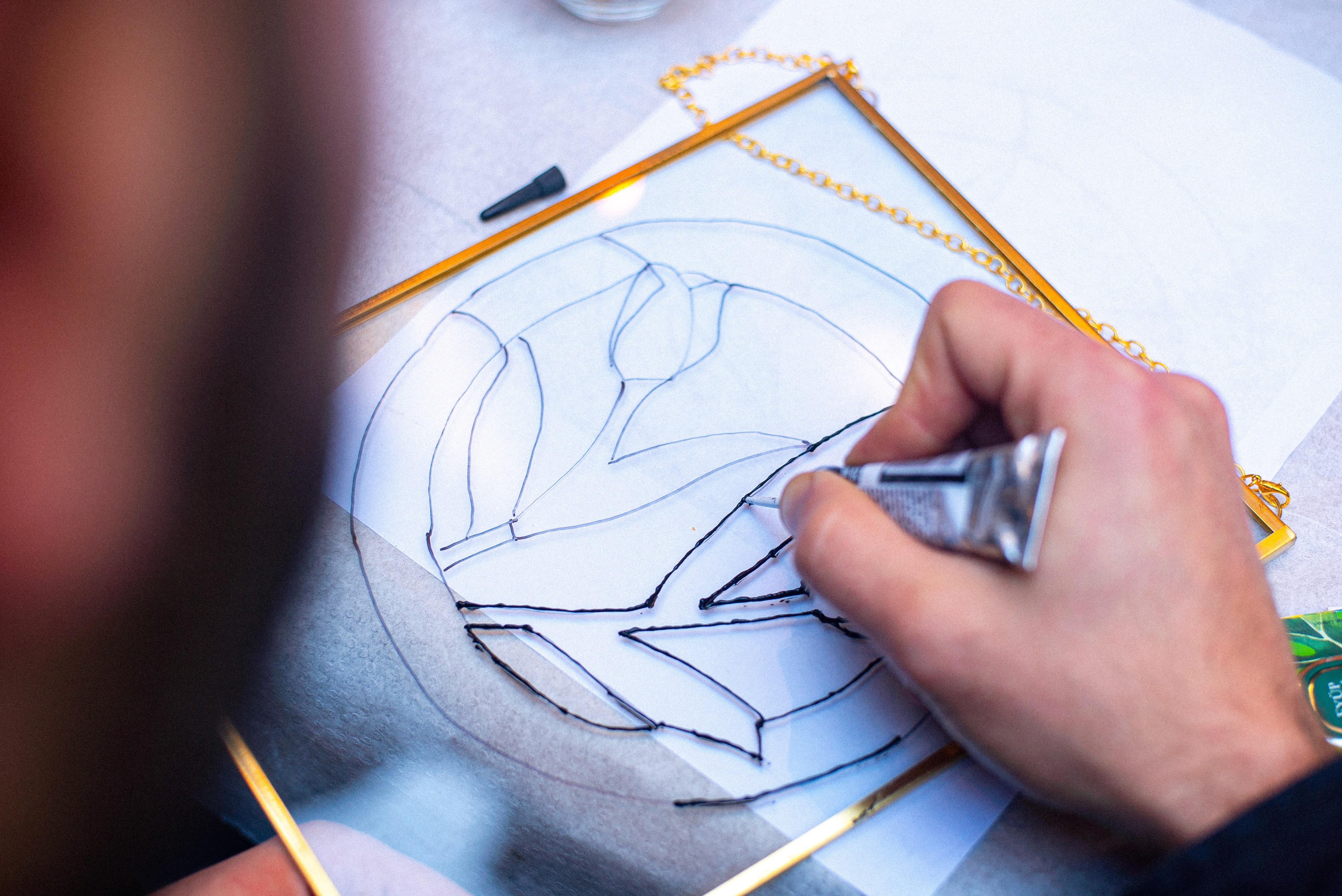 Istanbul: Traditional Stained Glass Painting Workshop 3