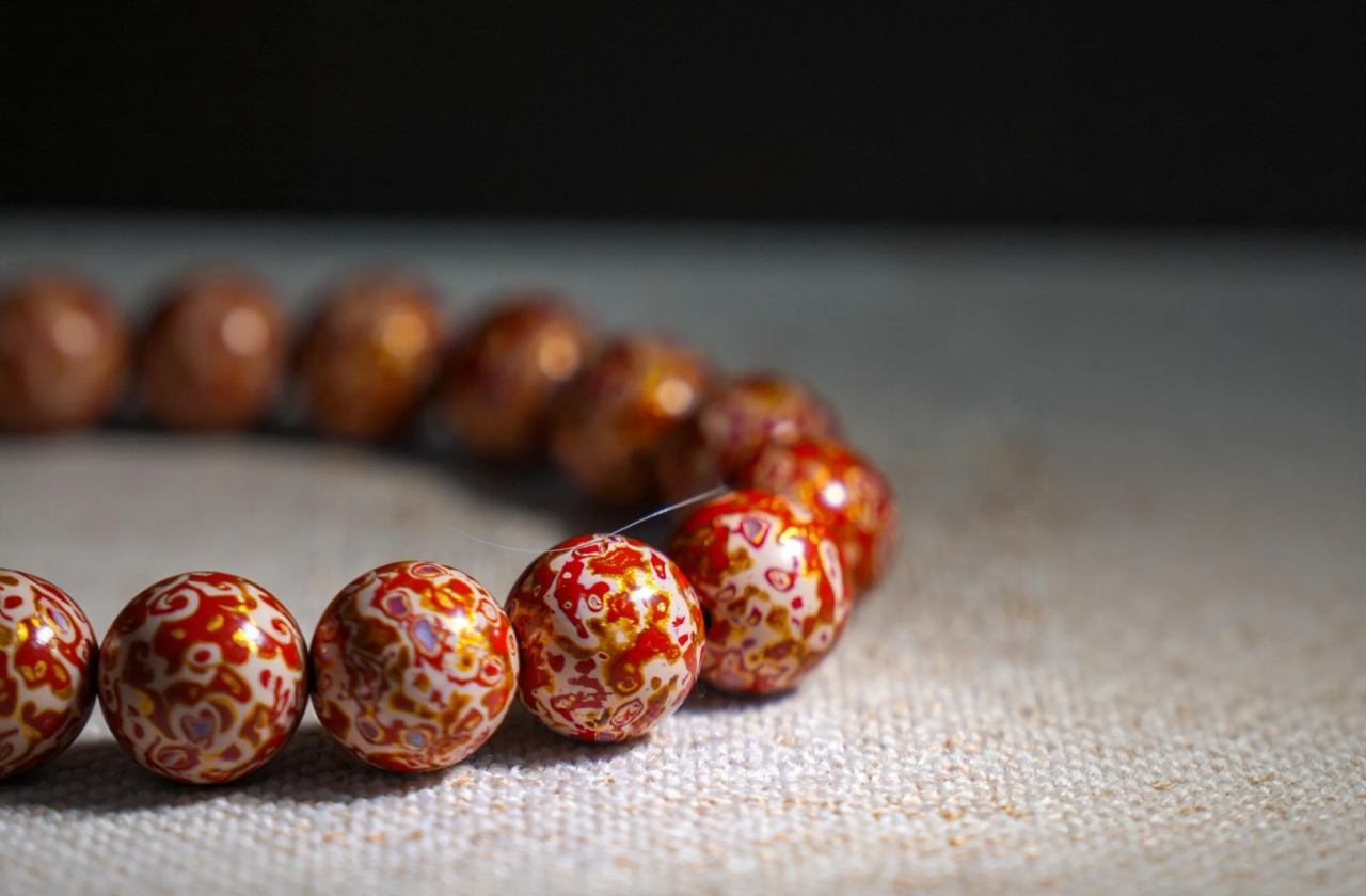 Shanghai: Lacquer Bead Jewelry Experience 3