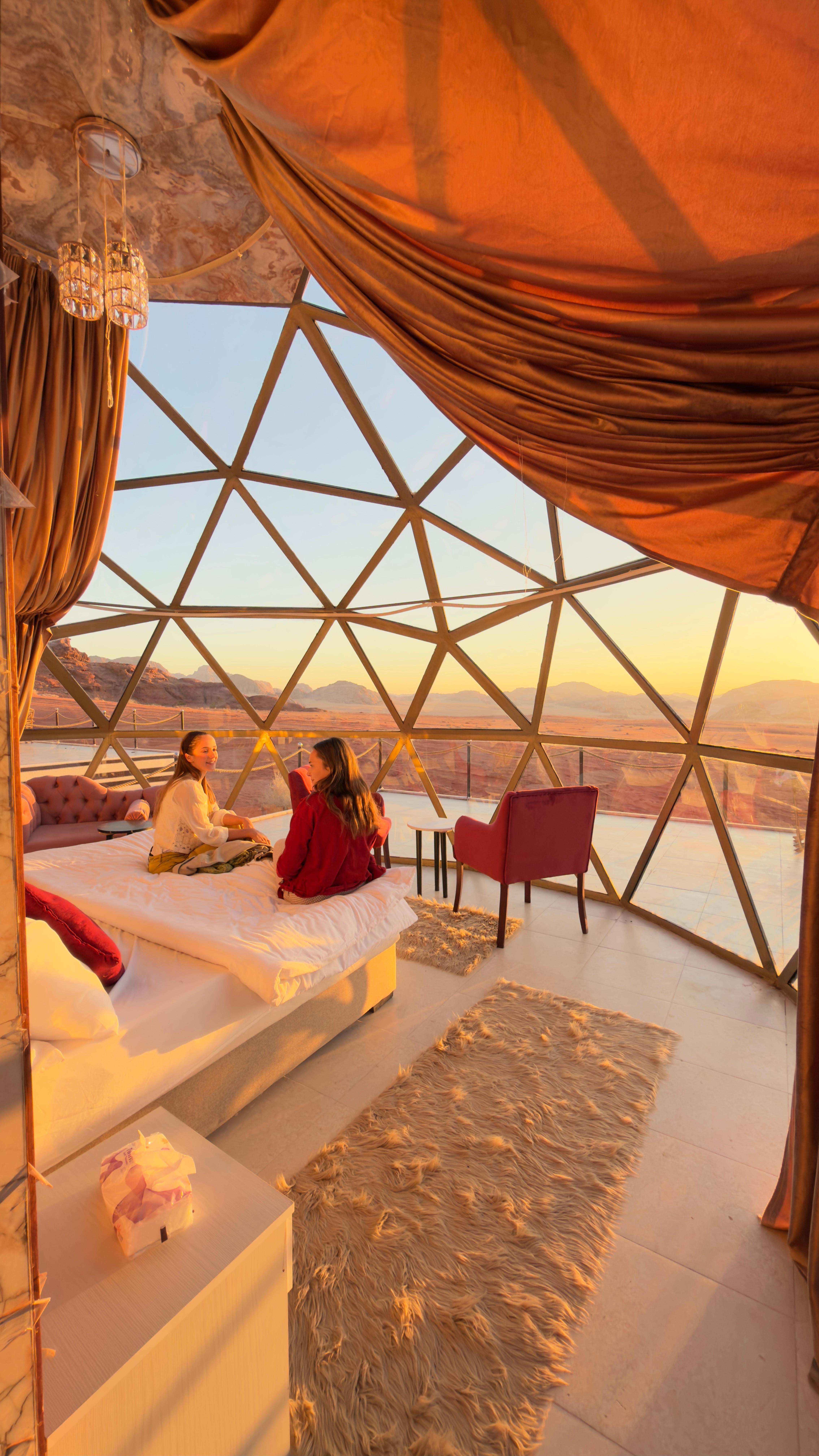 Wadi Rum: 4 hour Tour, Sandboarding, sunset, Bubble, tent,