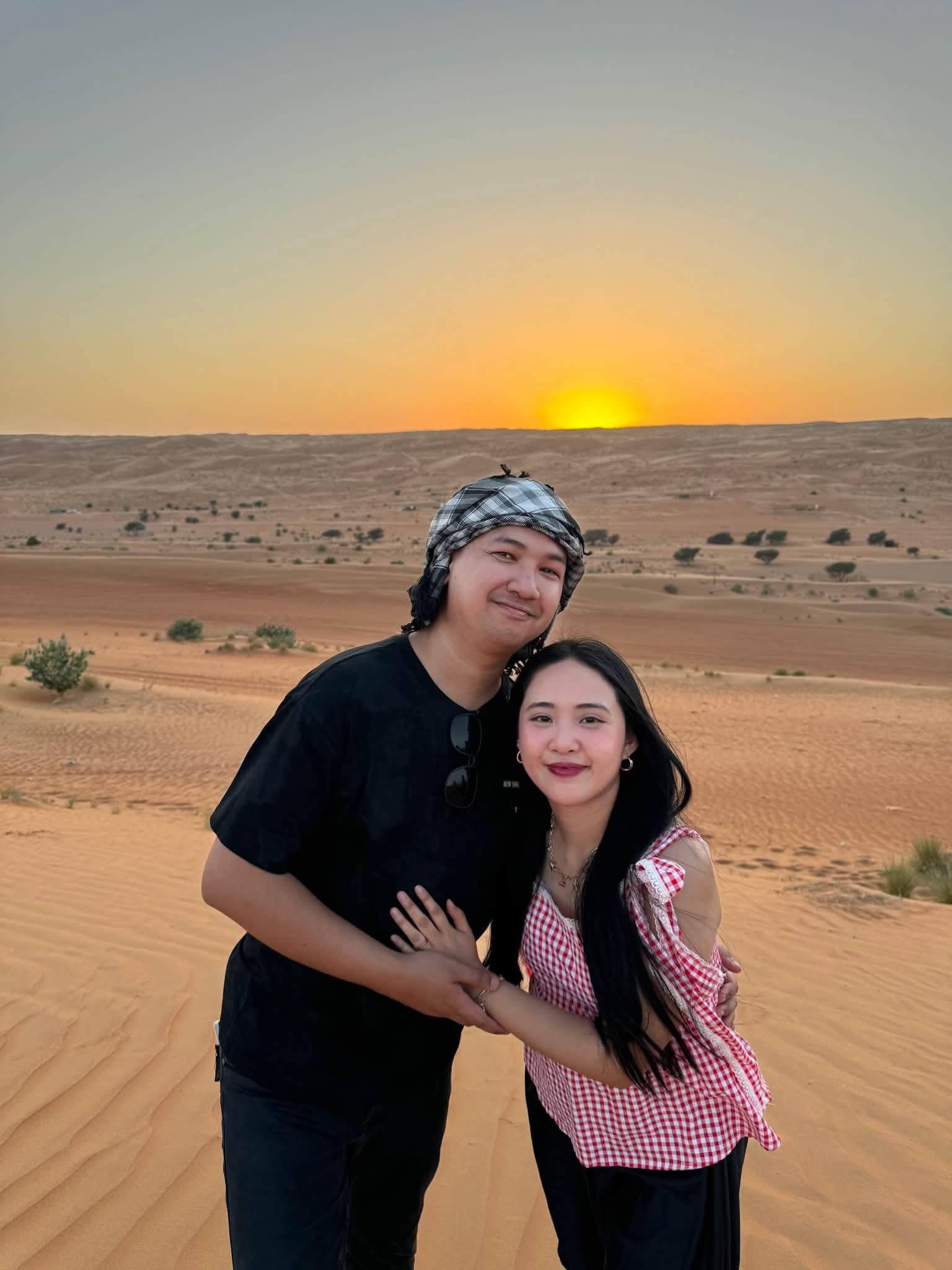 From Muscat: Private Wahiba Sunrise & Bedouin House Tour 2