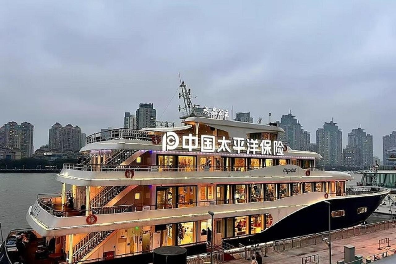 Shanghai: Crystal Princess Night Cruise Ticket 2